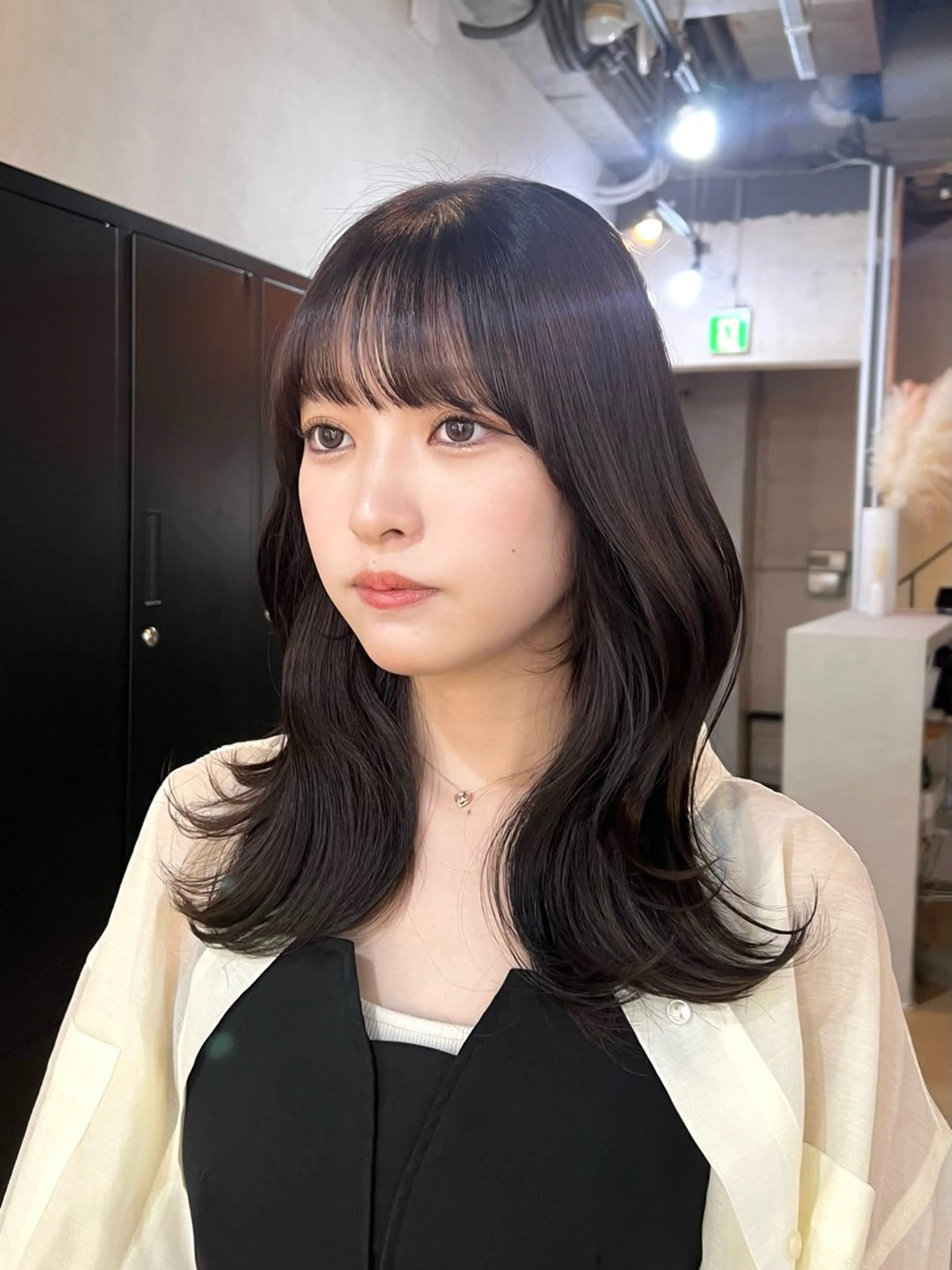 ミディアム くびれヘア くびれレイヤー レイヤーカット カット ヘアカラー トリートメント 店長/レイヤーカット /大東悠生のヘアスタイル