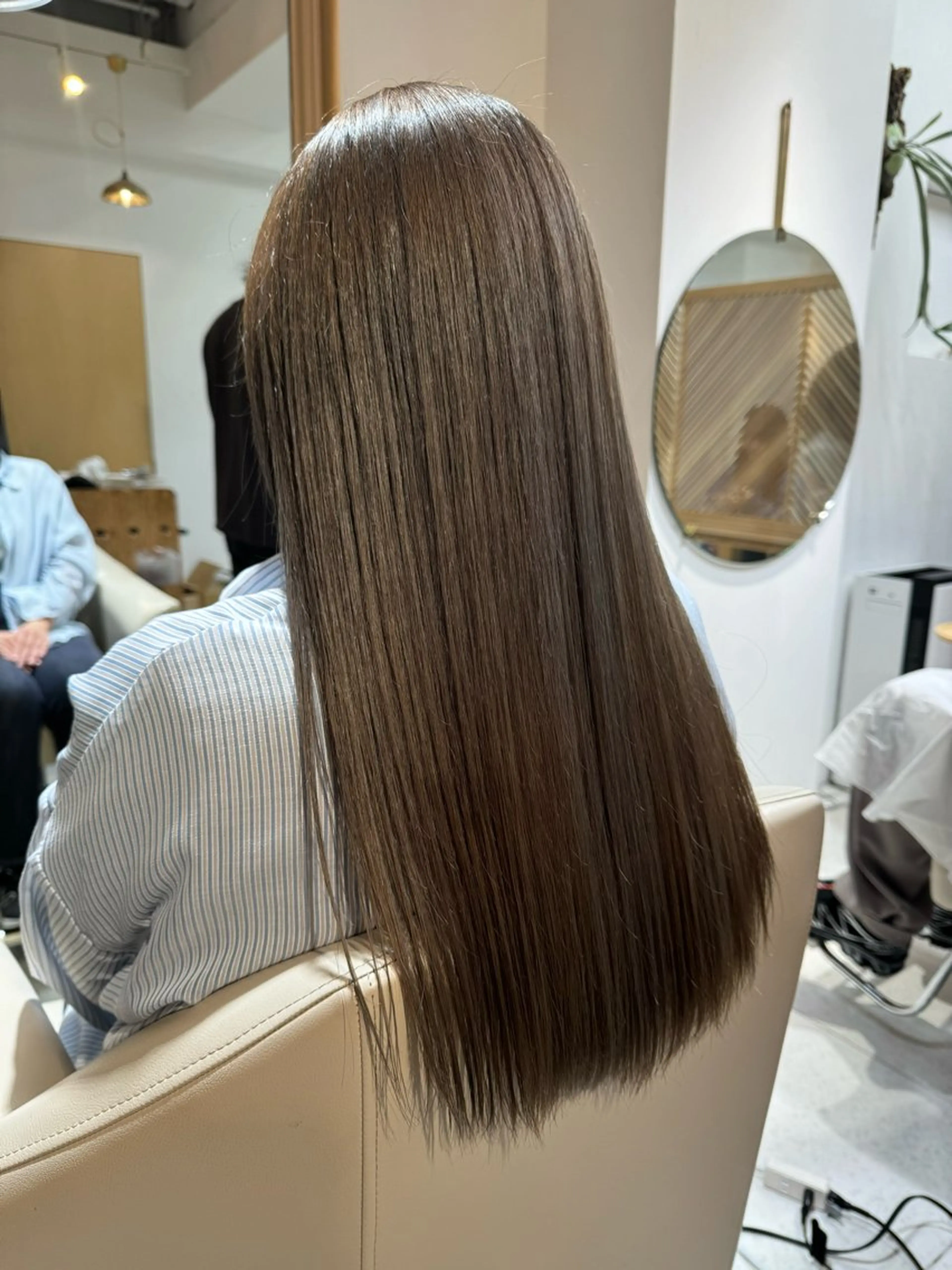 ロング 山内 瑞穂のヘアスタイル