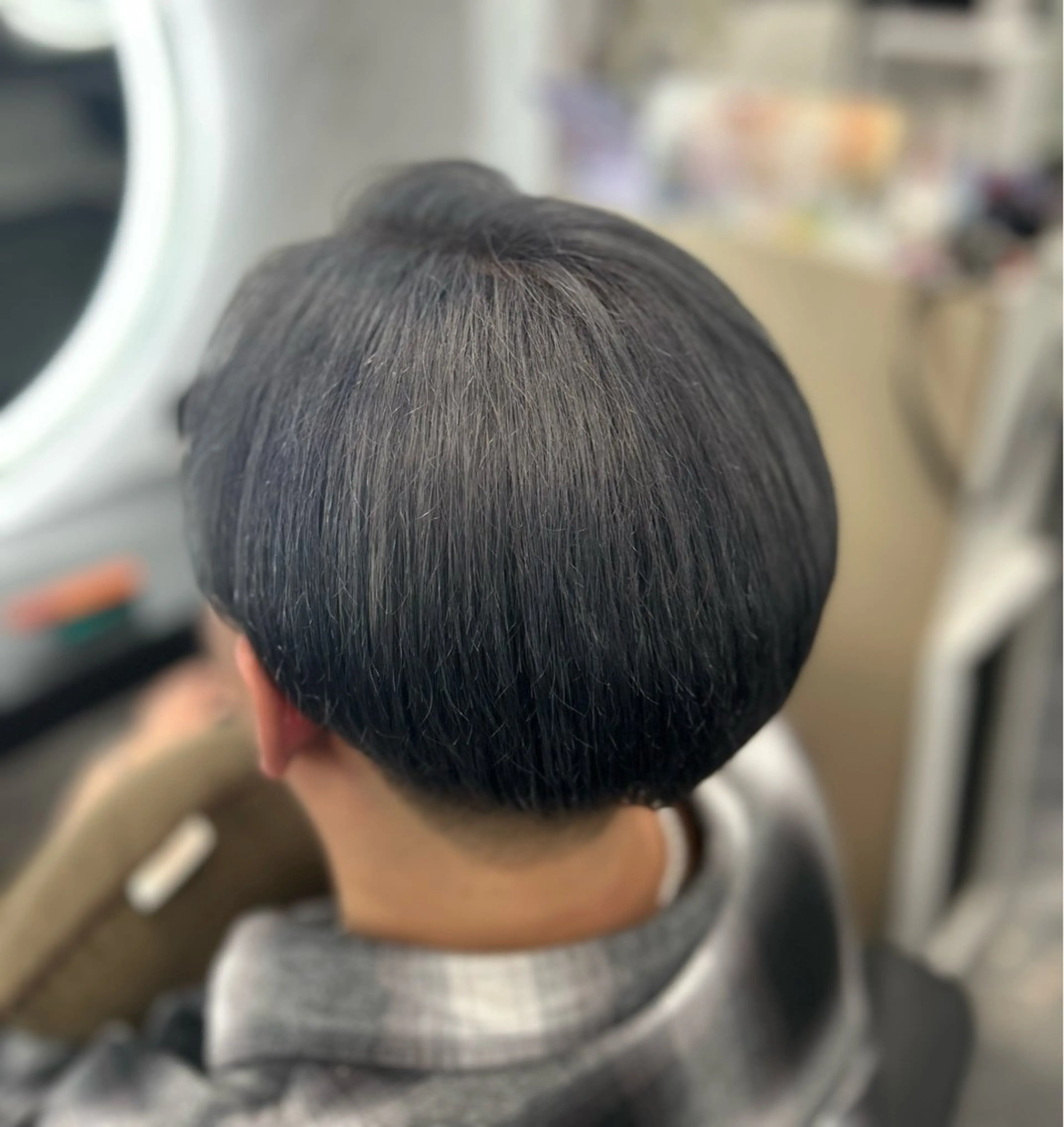 カラー メンズ ヘアカラー 成安 雪菜のヘアスタイル