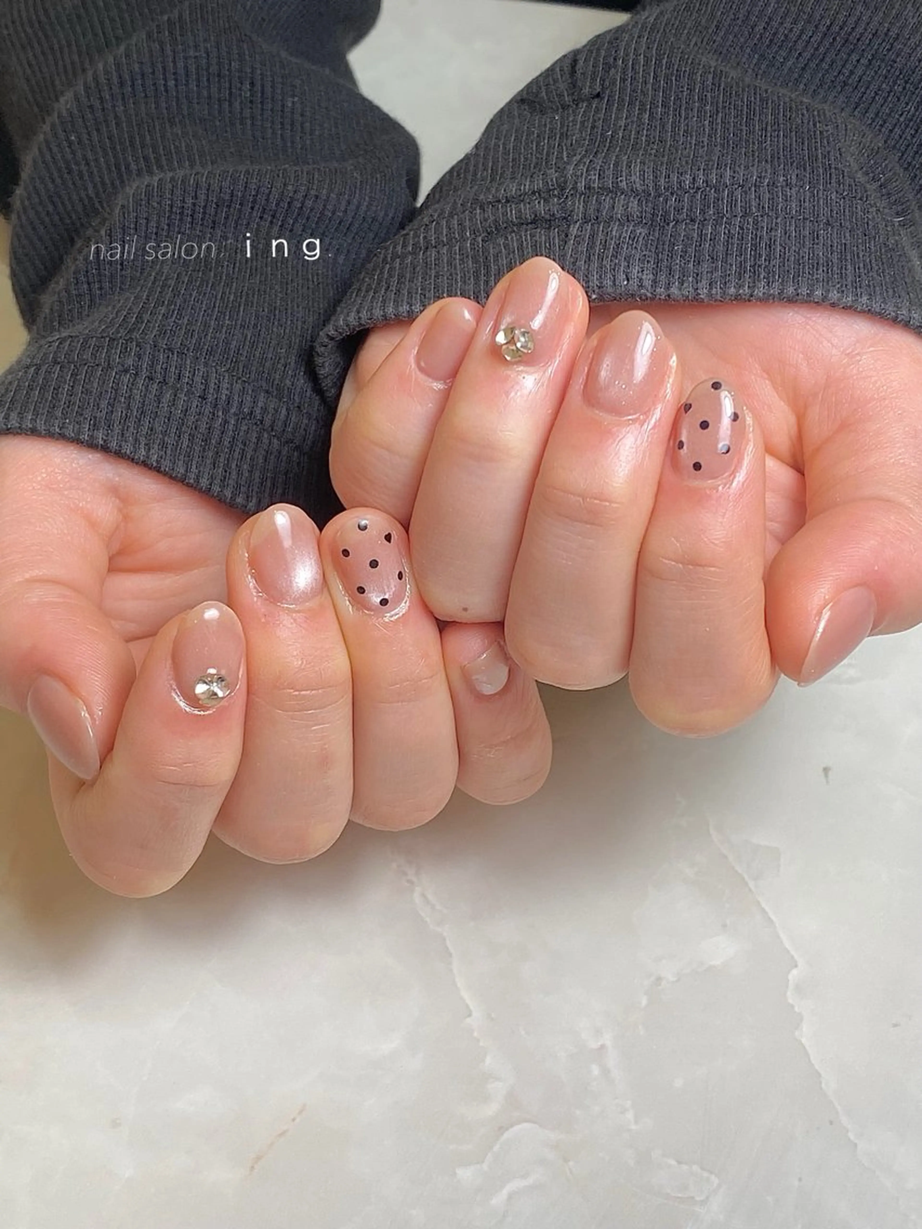 ネイル シンプルネイル ｉｎｇ .のネイルデザイン