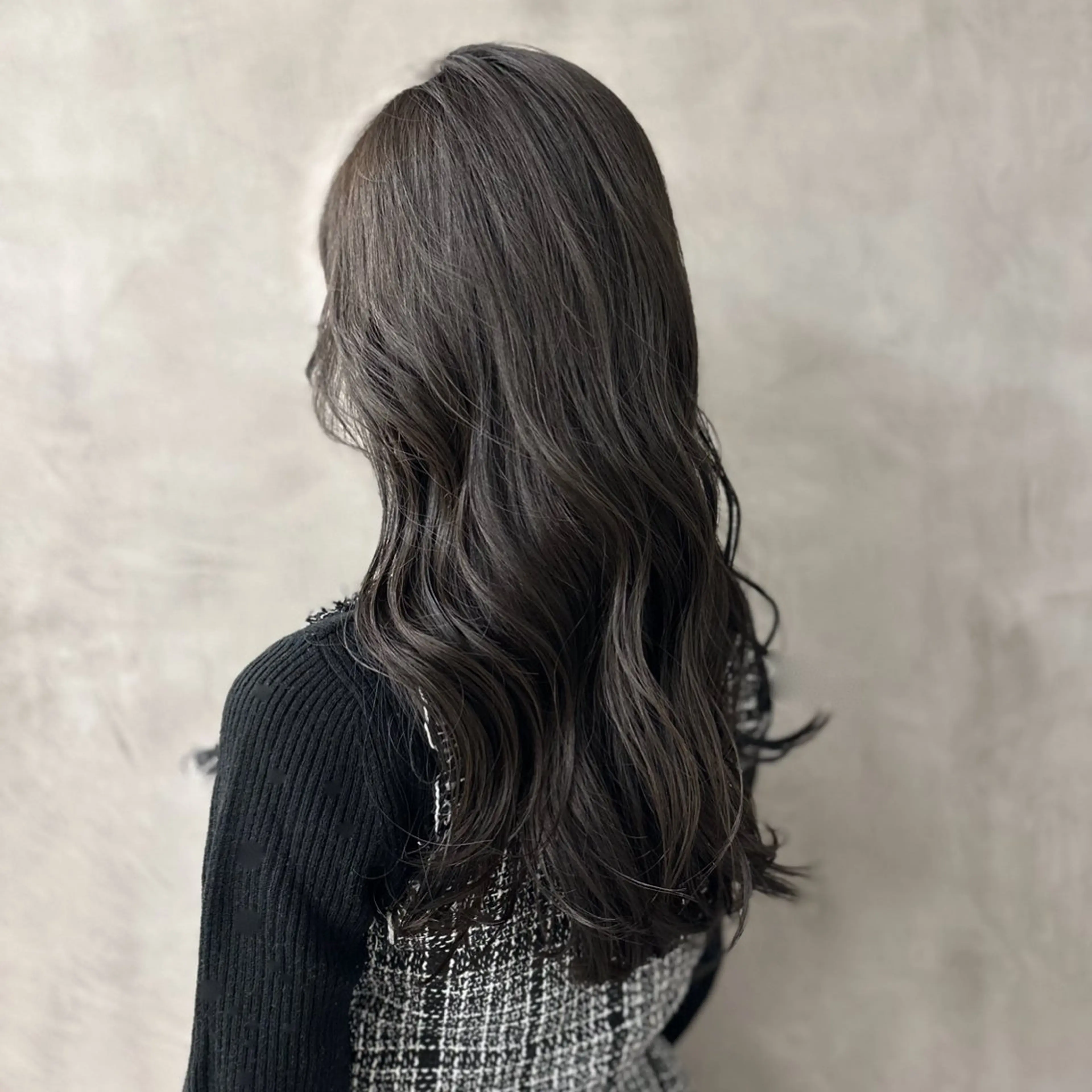 ロング カラー 艶髪/透明感カラー ヤマダモモカのヘアスタイル