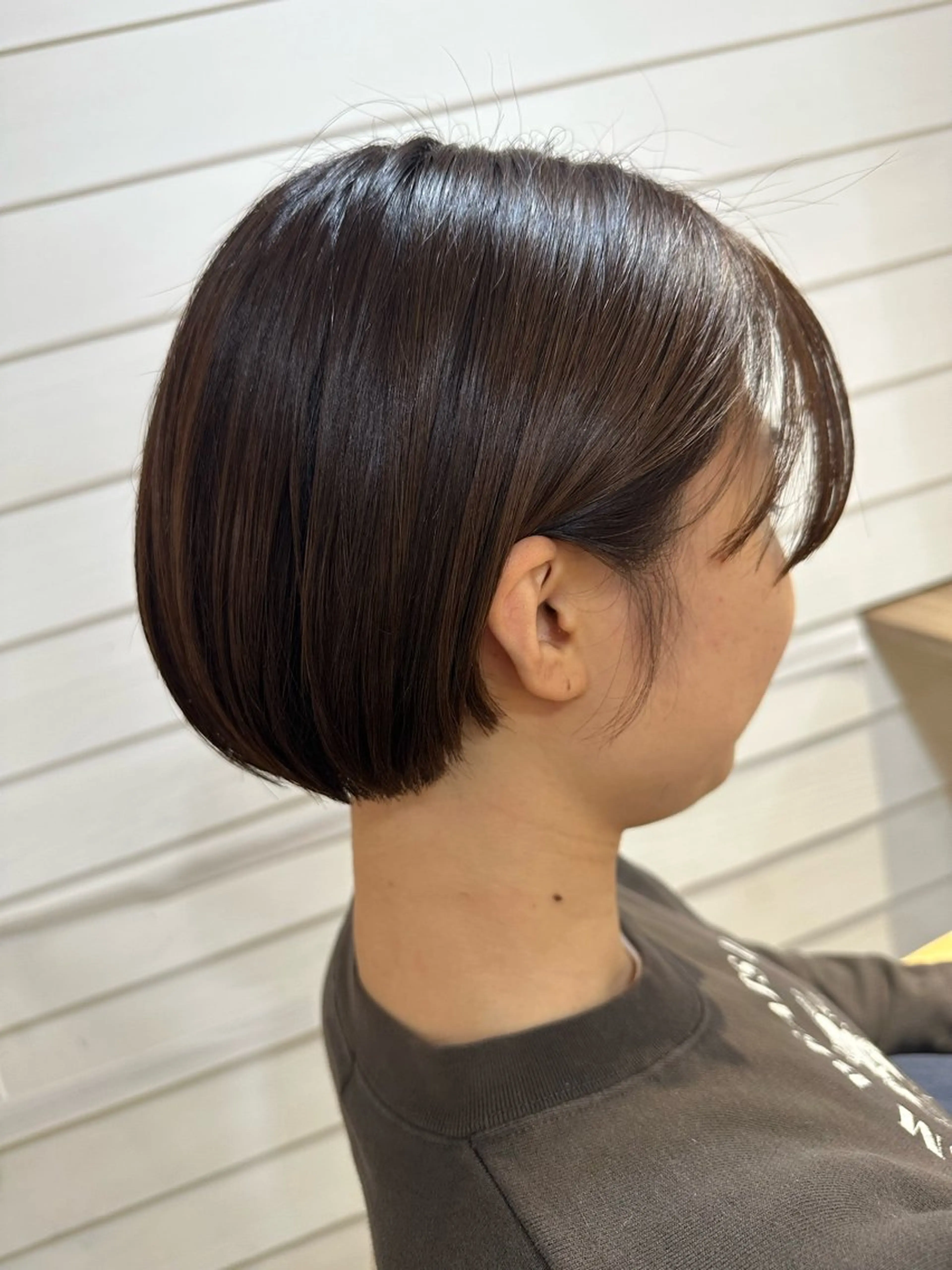 ショート カラー ショートボブ ベージュカラー ブラウンカラー ブラウンベージュ ボブ カット ヘアカラー Annie 吉田 裕美のヘアスタイル