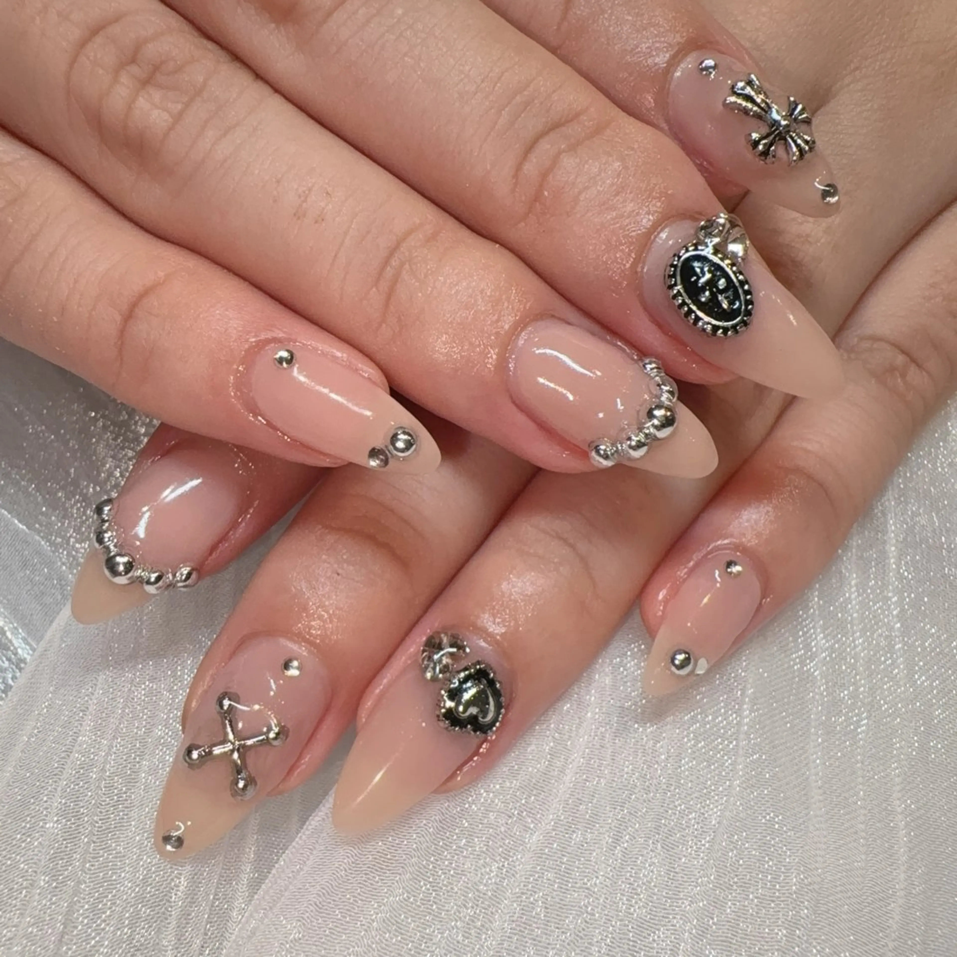 ネイル ハンドネイル ネイル/パラジェル 🖤RIKOのネイルデザイン