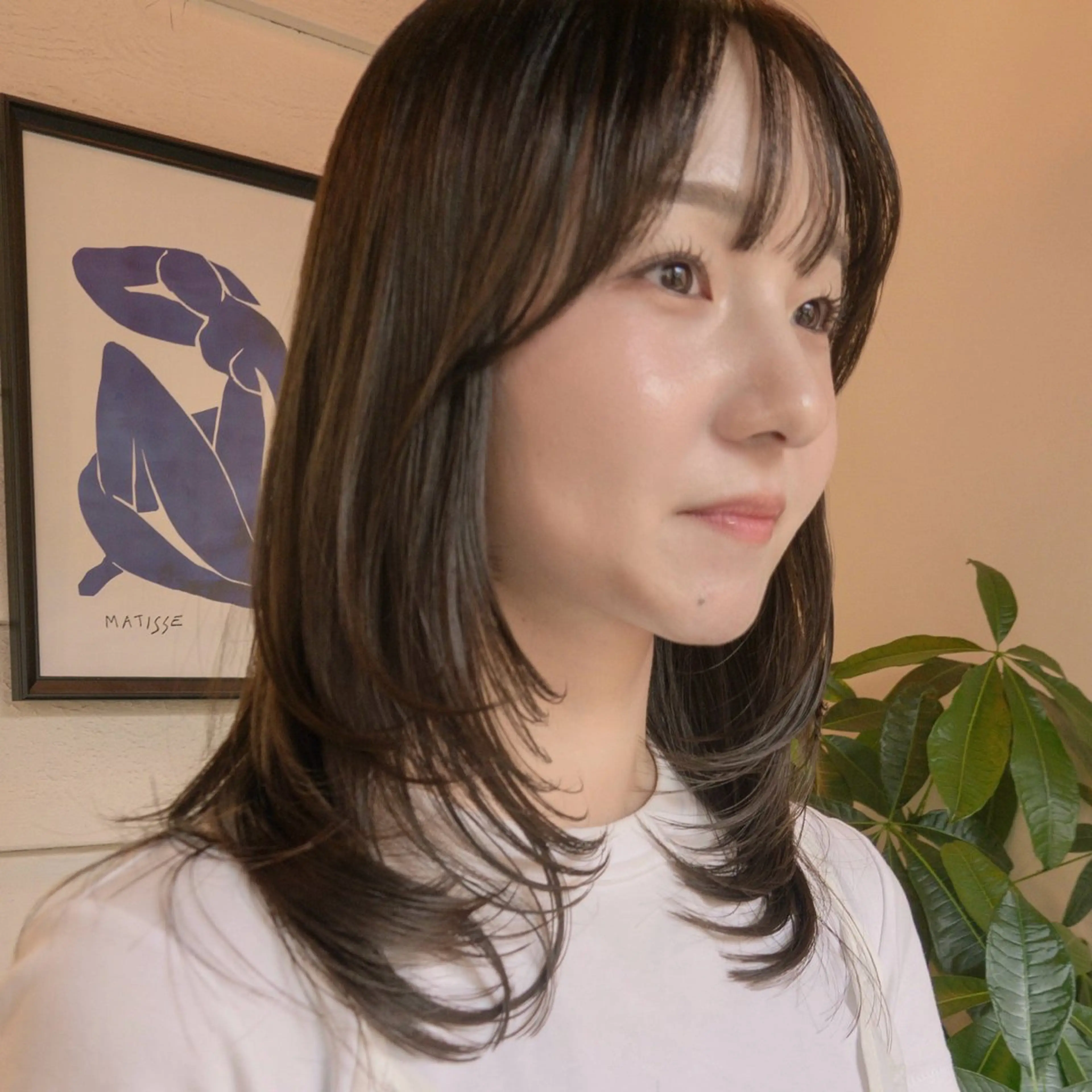 セミロング カット ヘアカラー 韓国レイヤー　船橋 徒歩5分/小川友美のヘアスタイル