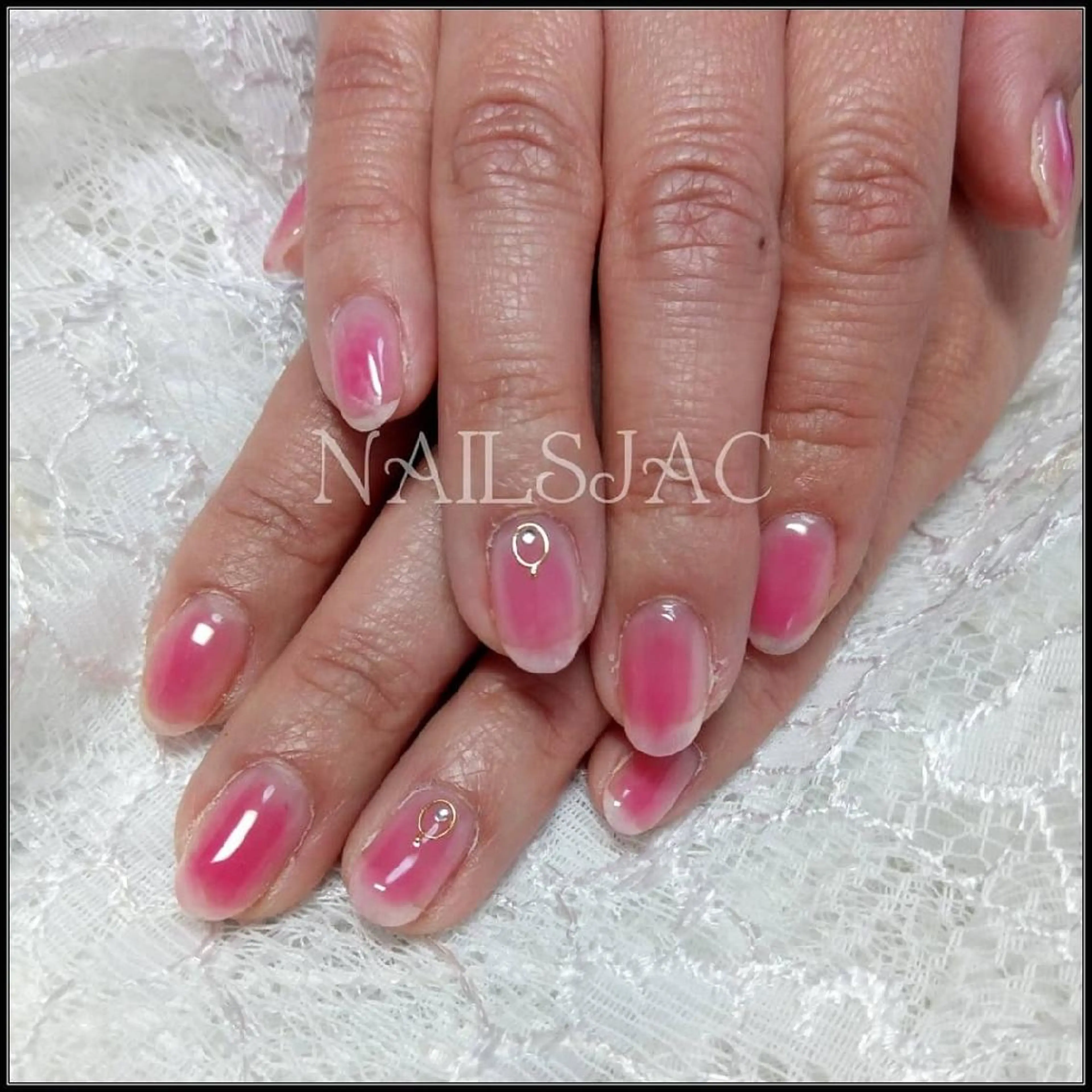ネイル チークネイル NAILS JACのネイルデザイン