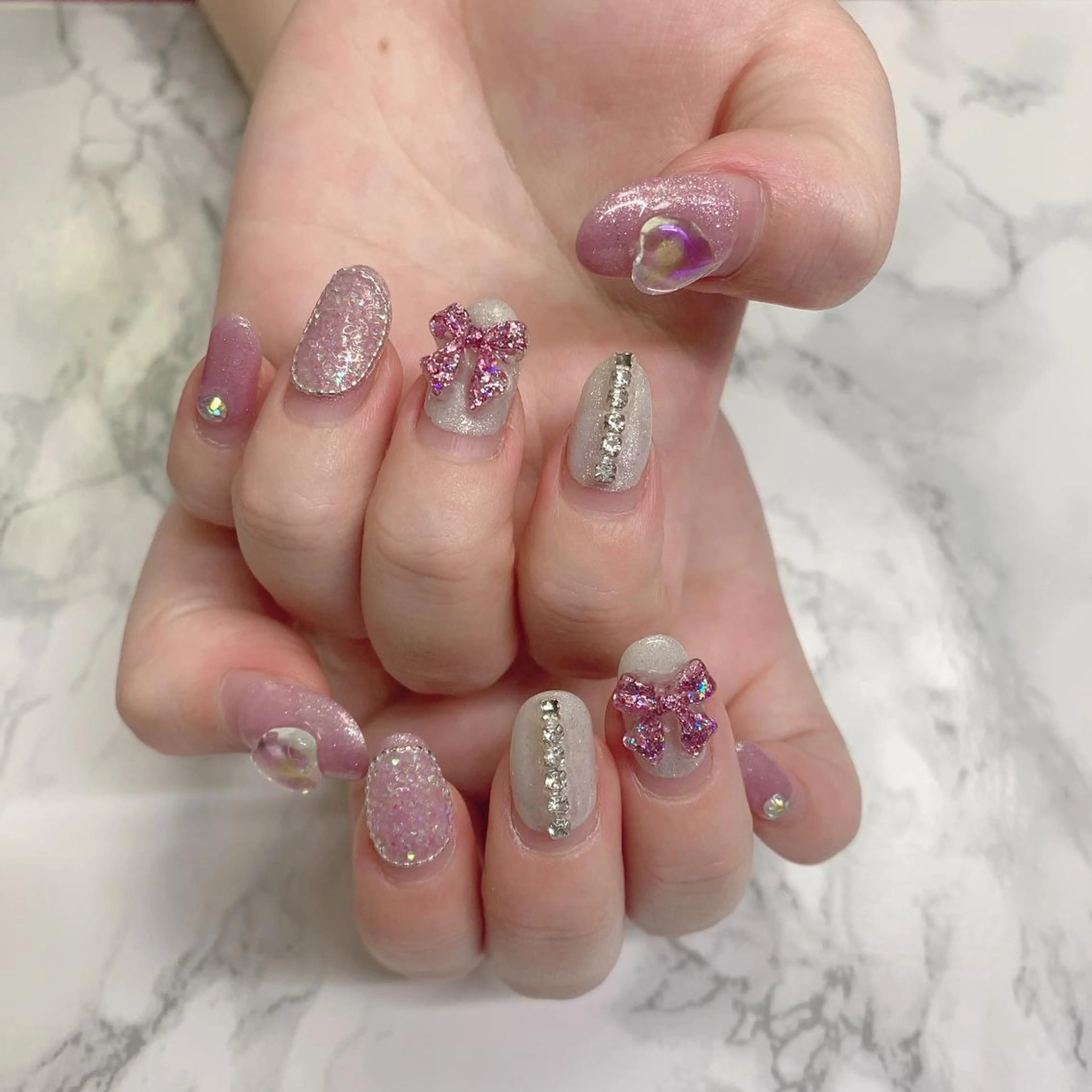 ネイル はな💎ネイル ワンホン、長さ出しのネイルデザイン