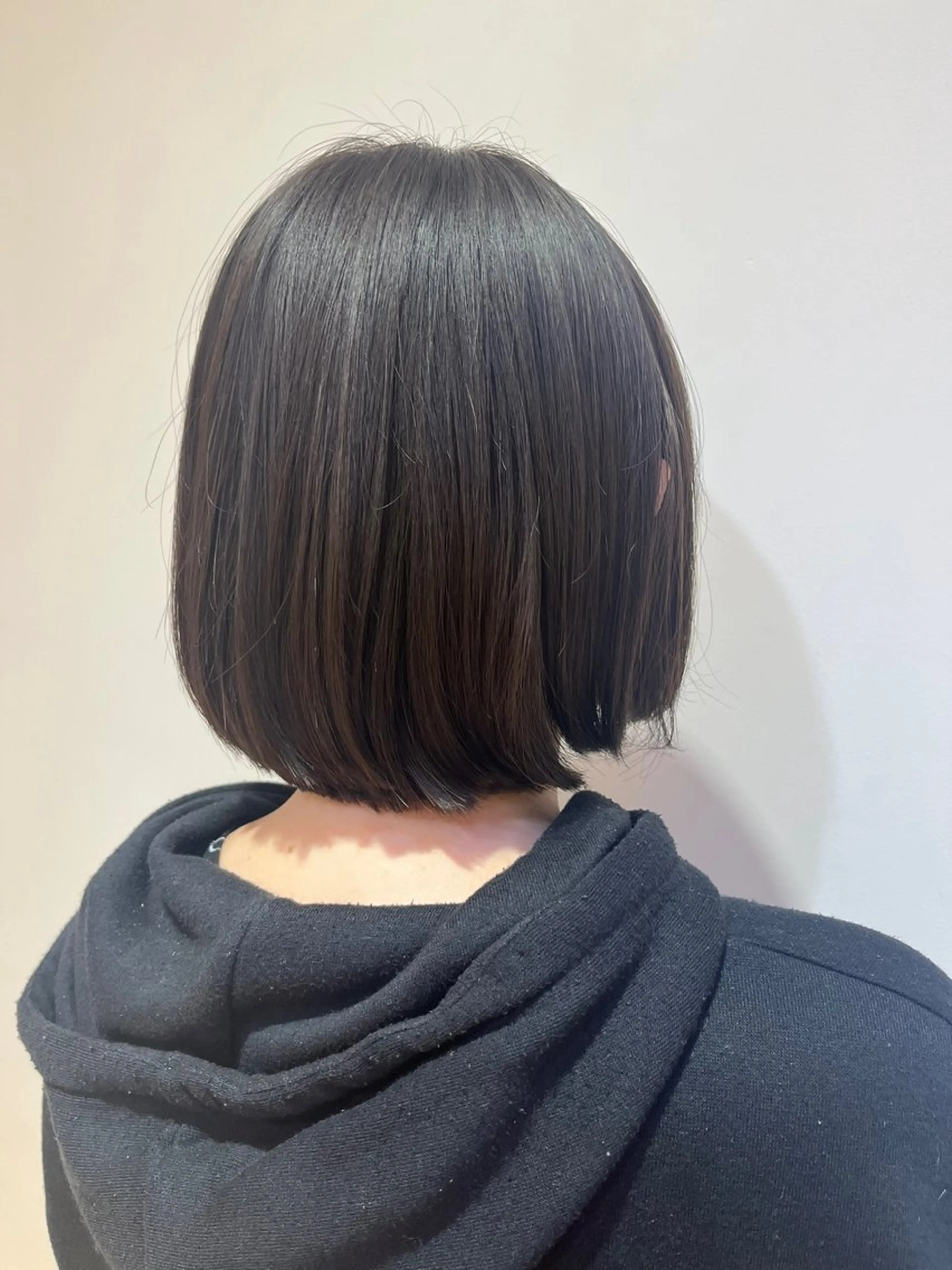 ミディアム 縮毛矯正 カット 縮毛矯正 莉 奈のヘアスタイル