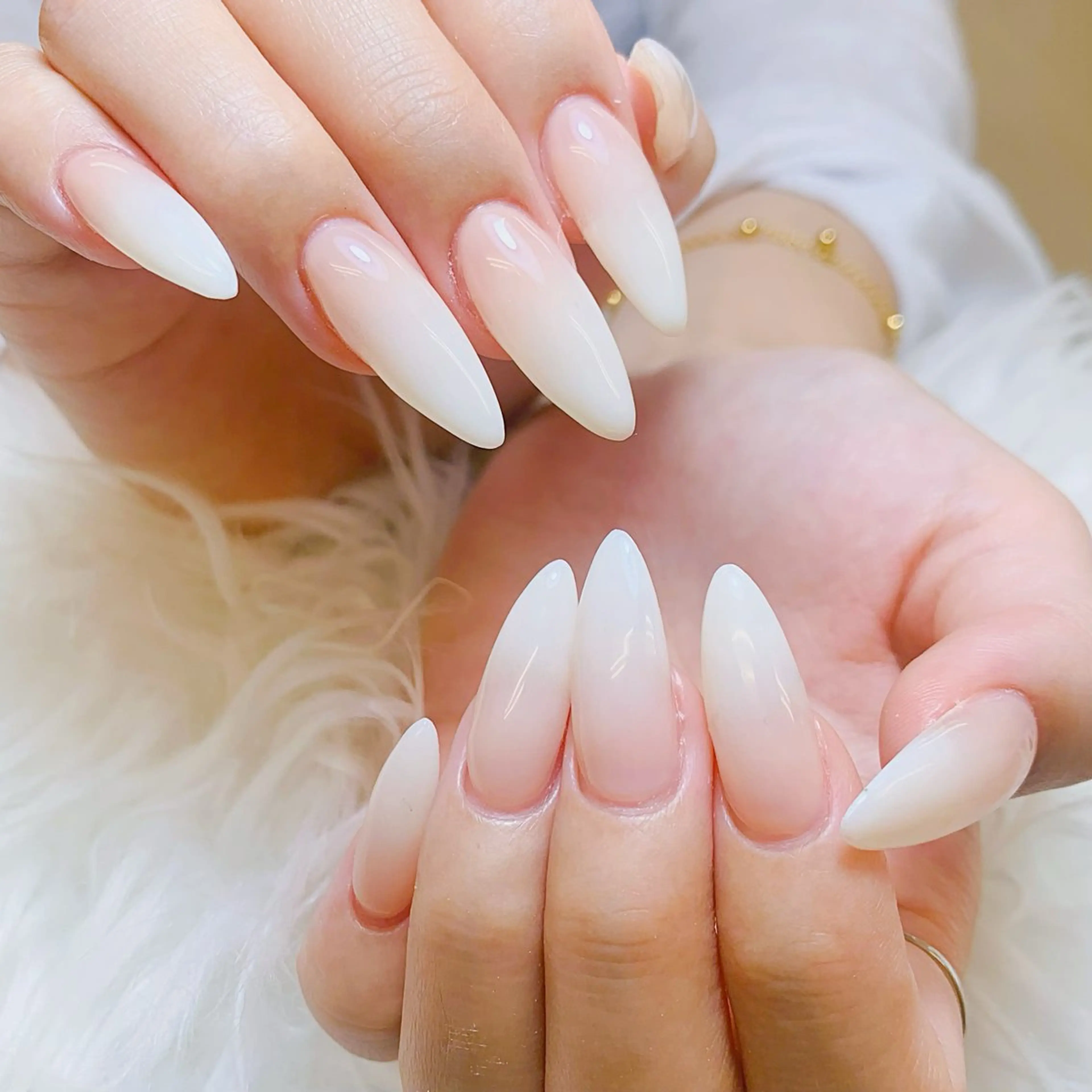 ネイル チークネイル 長さ出し フラッシュネイル フレンチネイル グラデーション ハンドネイル AN NAIL SALONのネイルデザイン