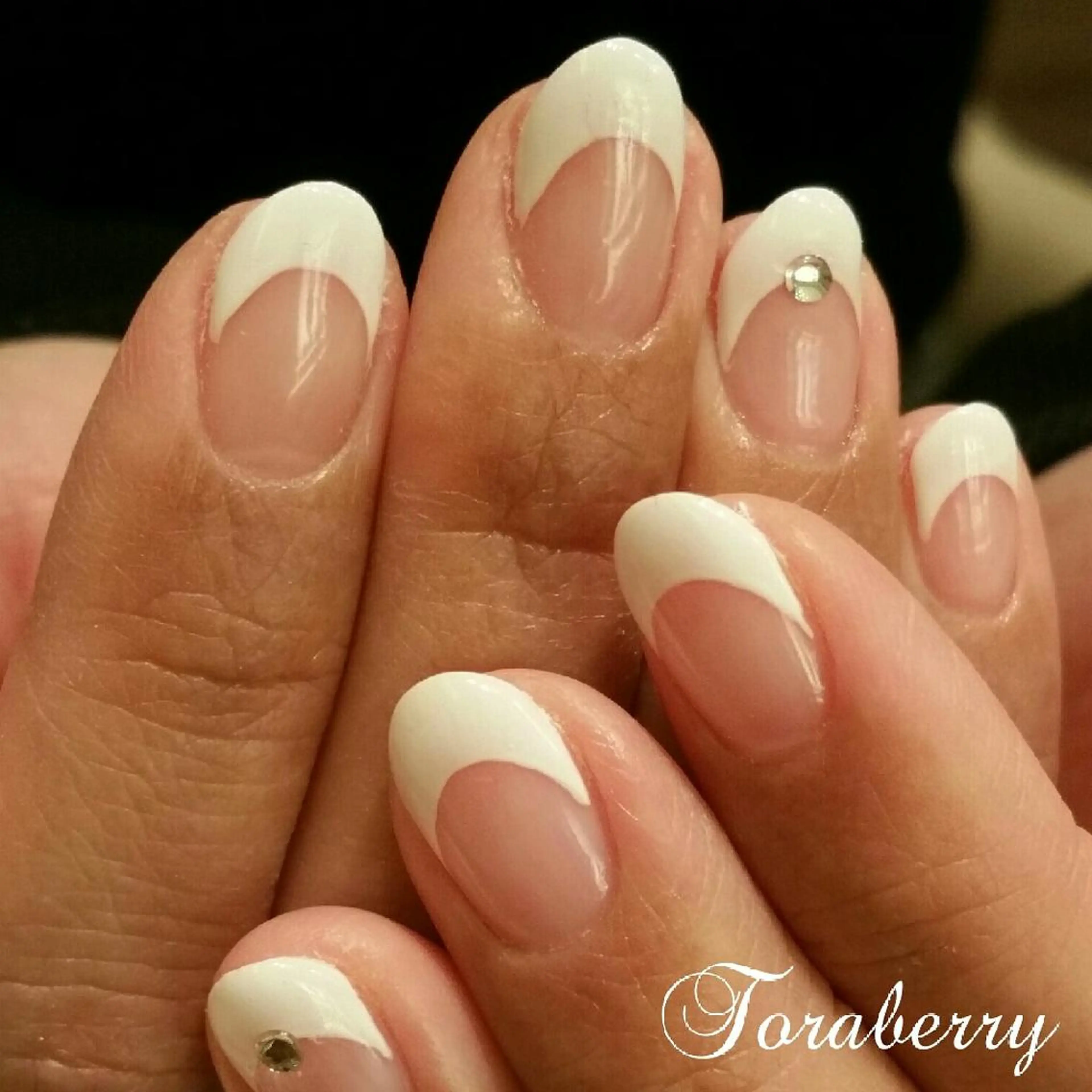 ネイル フレンチネイル ネイリスト なつみのネイルデザイン