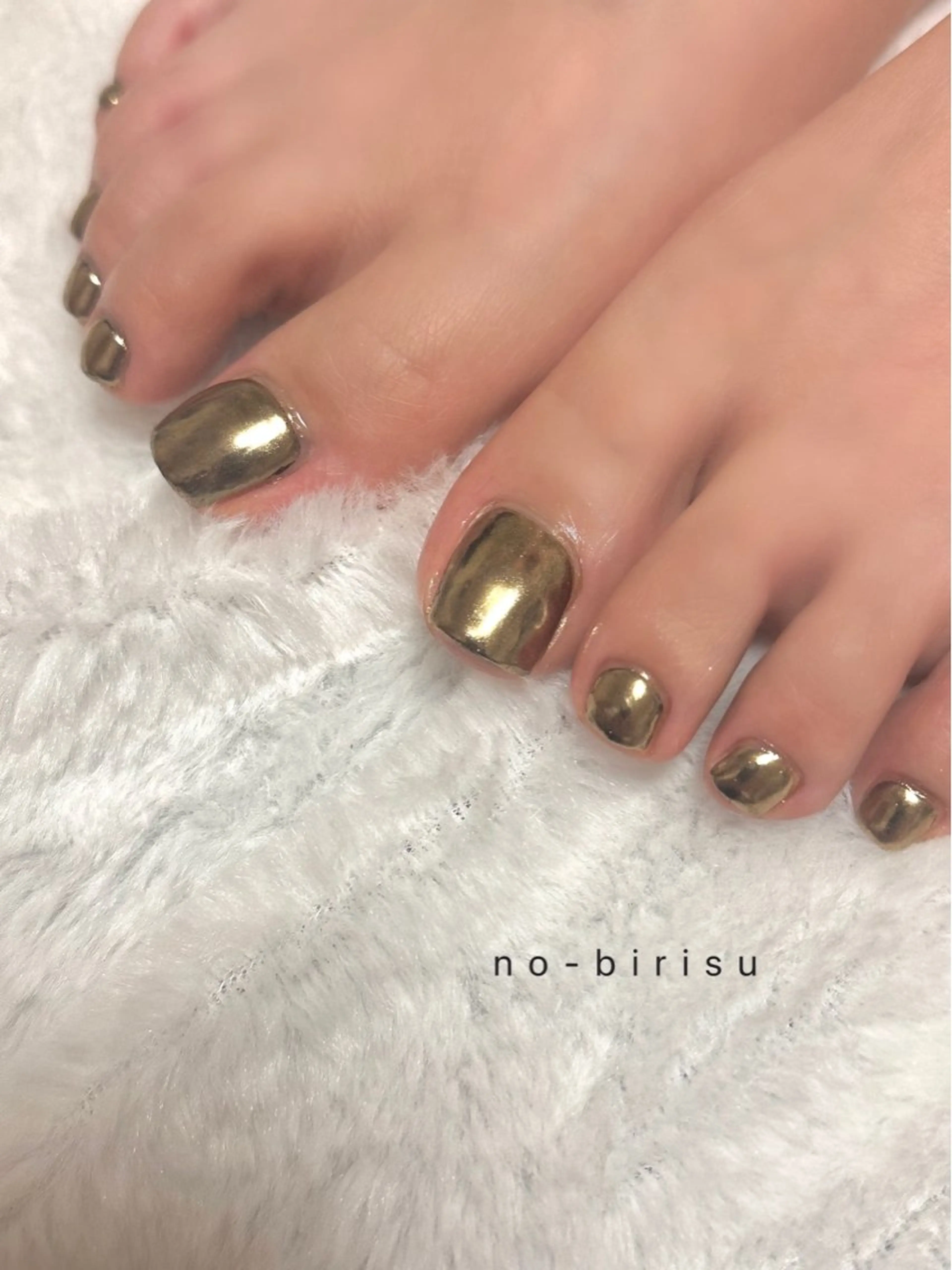 ネイル ミラーネイル フットネイル no-birisu nailのネイルデザイン