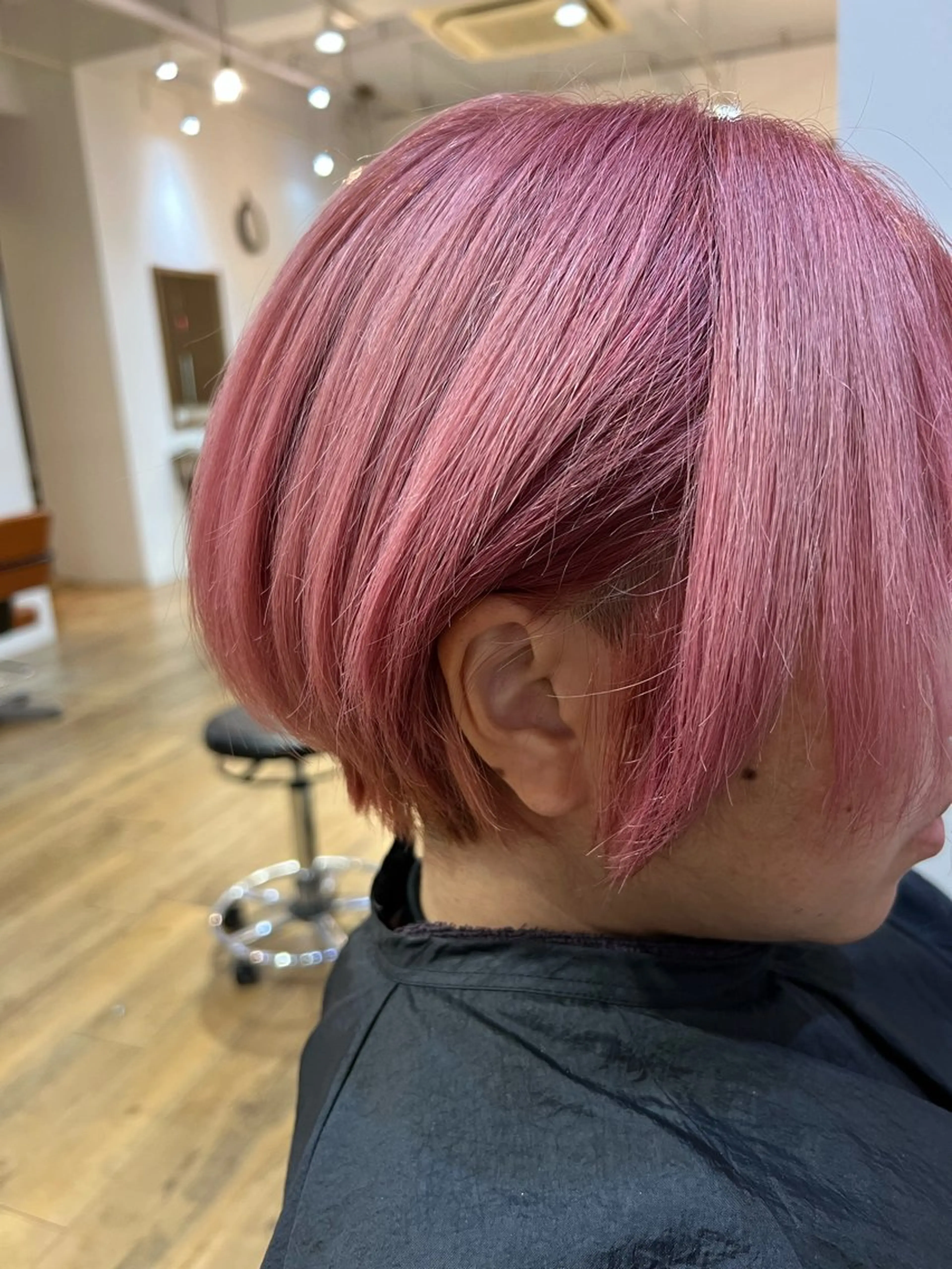 カラー coquette 山本京司のヘアスタイル