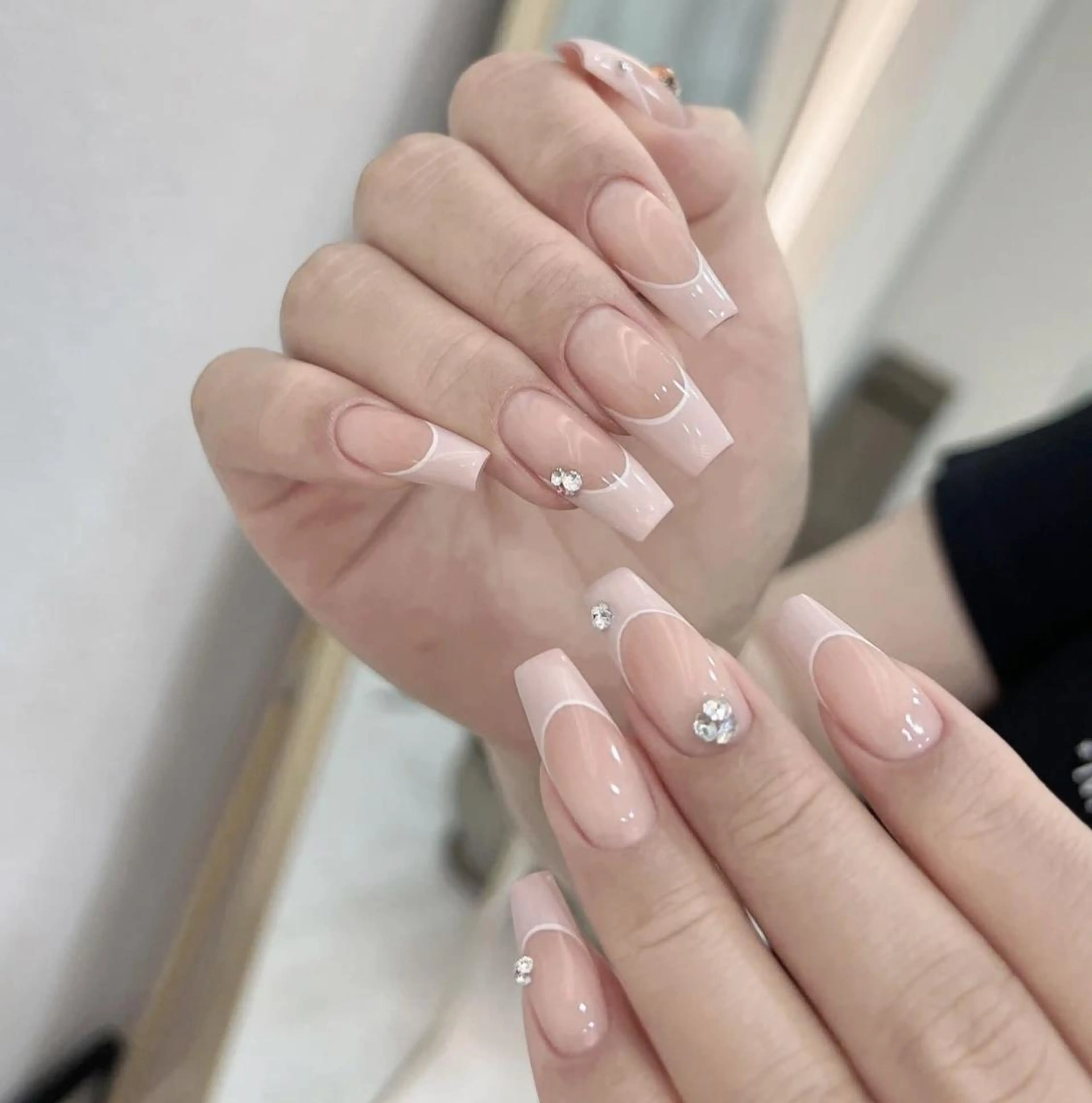 ネイル アートネイル 長さ出し ネイルチップ Queens ひなのネイルデザイン