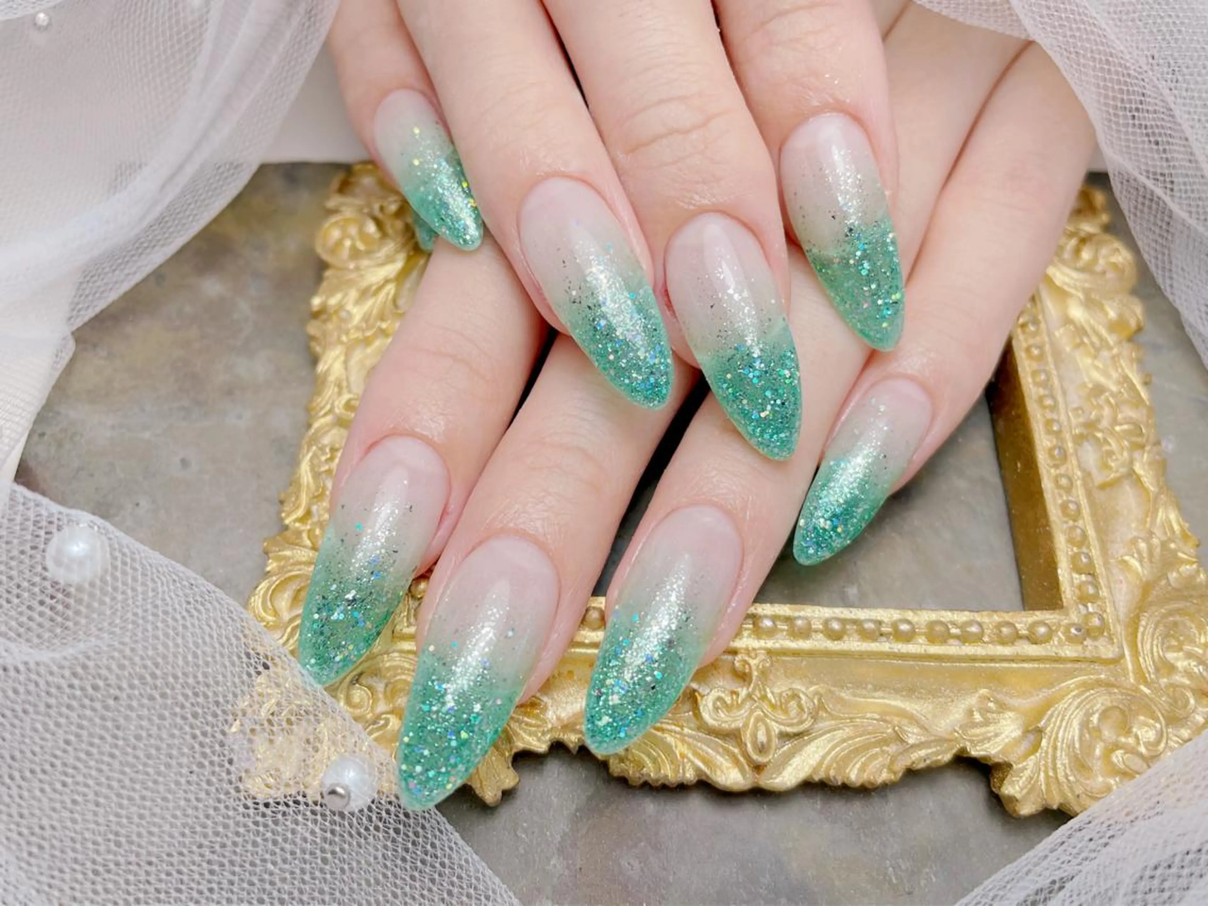 ネイル マジック ミラーのネイルデザイン