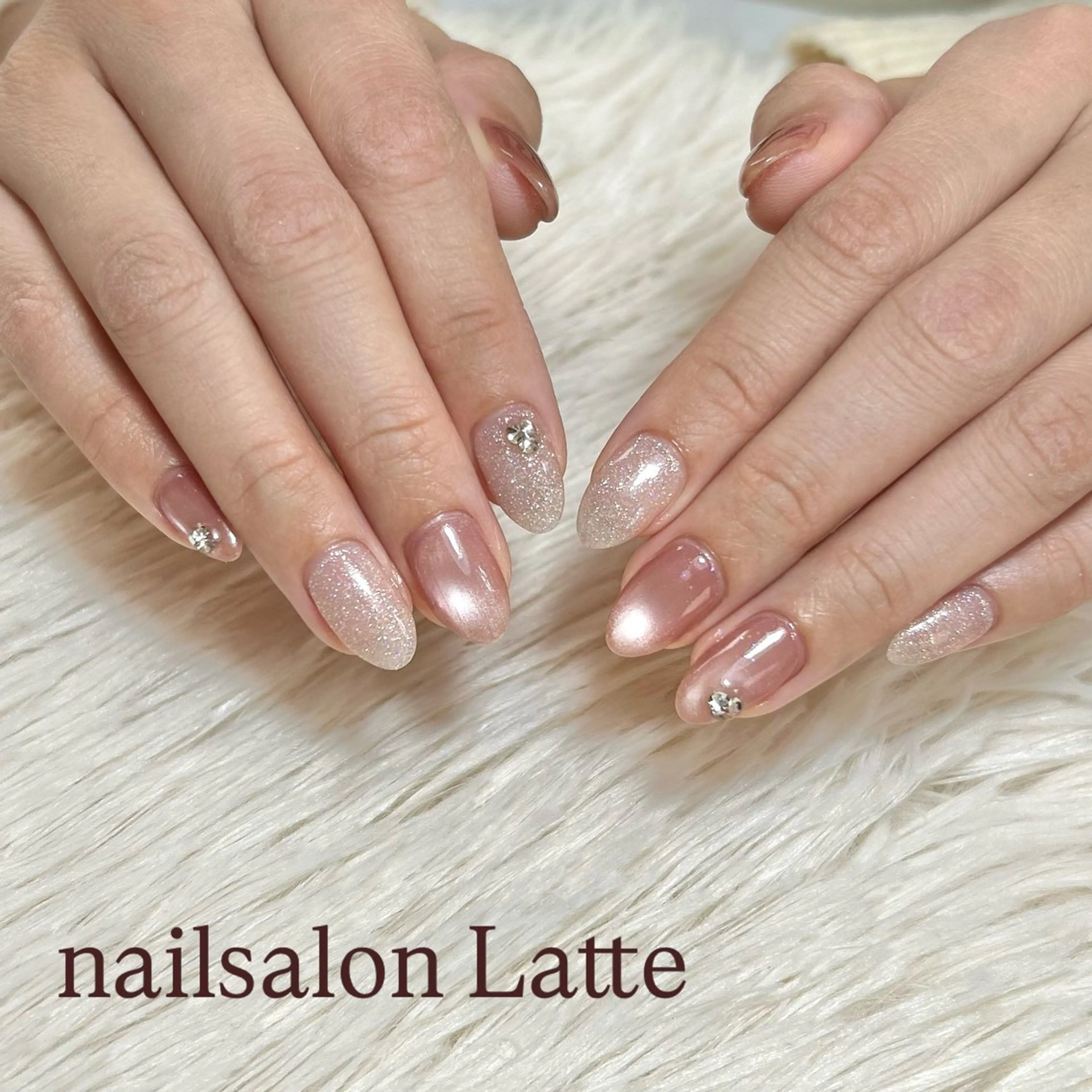 ネイル Nailsalon Latteのネイルデザイン