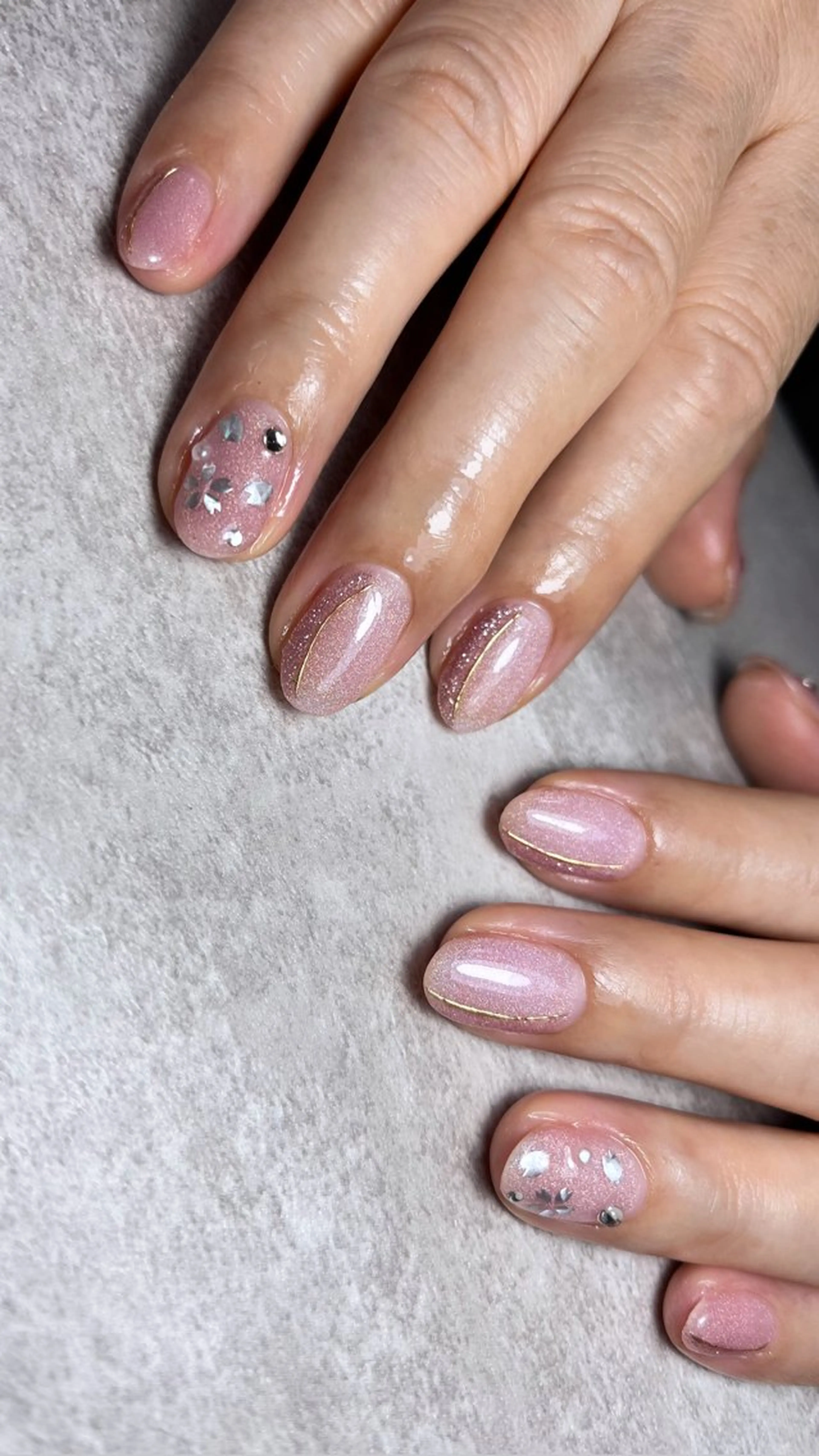 ネイル ハンドネイル moanaLani 🥥sayuri🌵のネイルデザイン