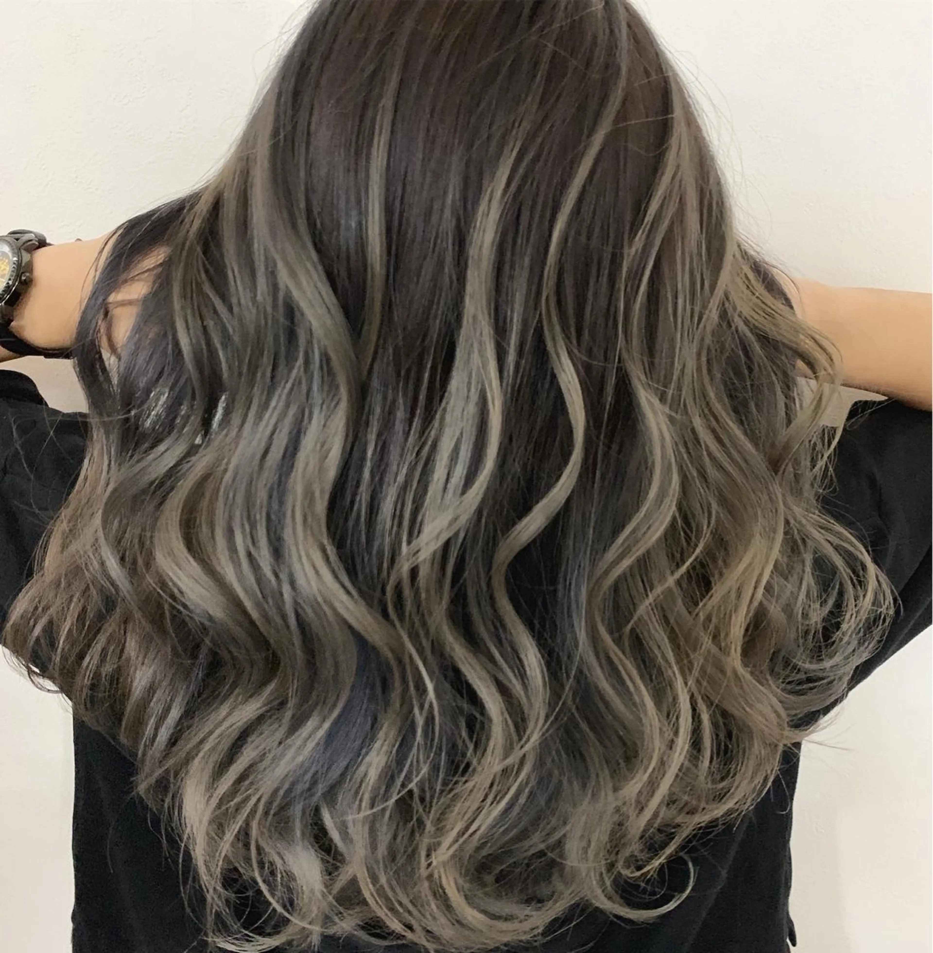 カラー エクステニスト北千住 ユリのヘアスタイル