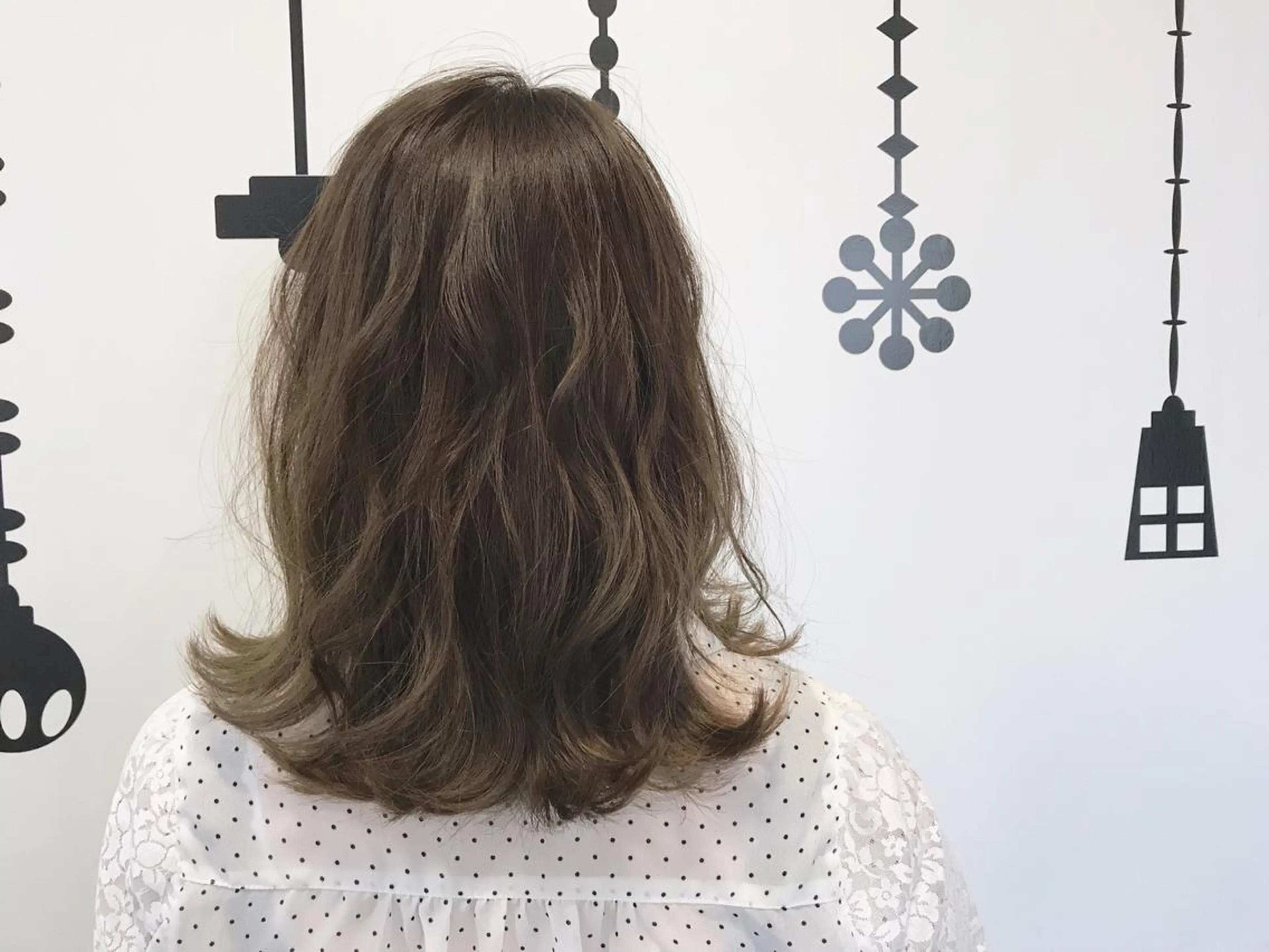 ミディアム カラー グレージュ オレンジ カット ヘアカラー Laf かおりのマツエク・マツパデザイン