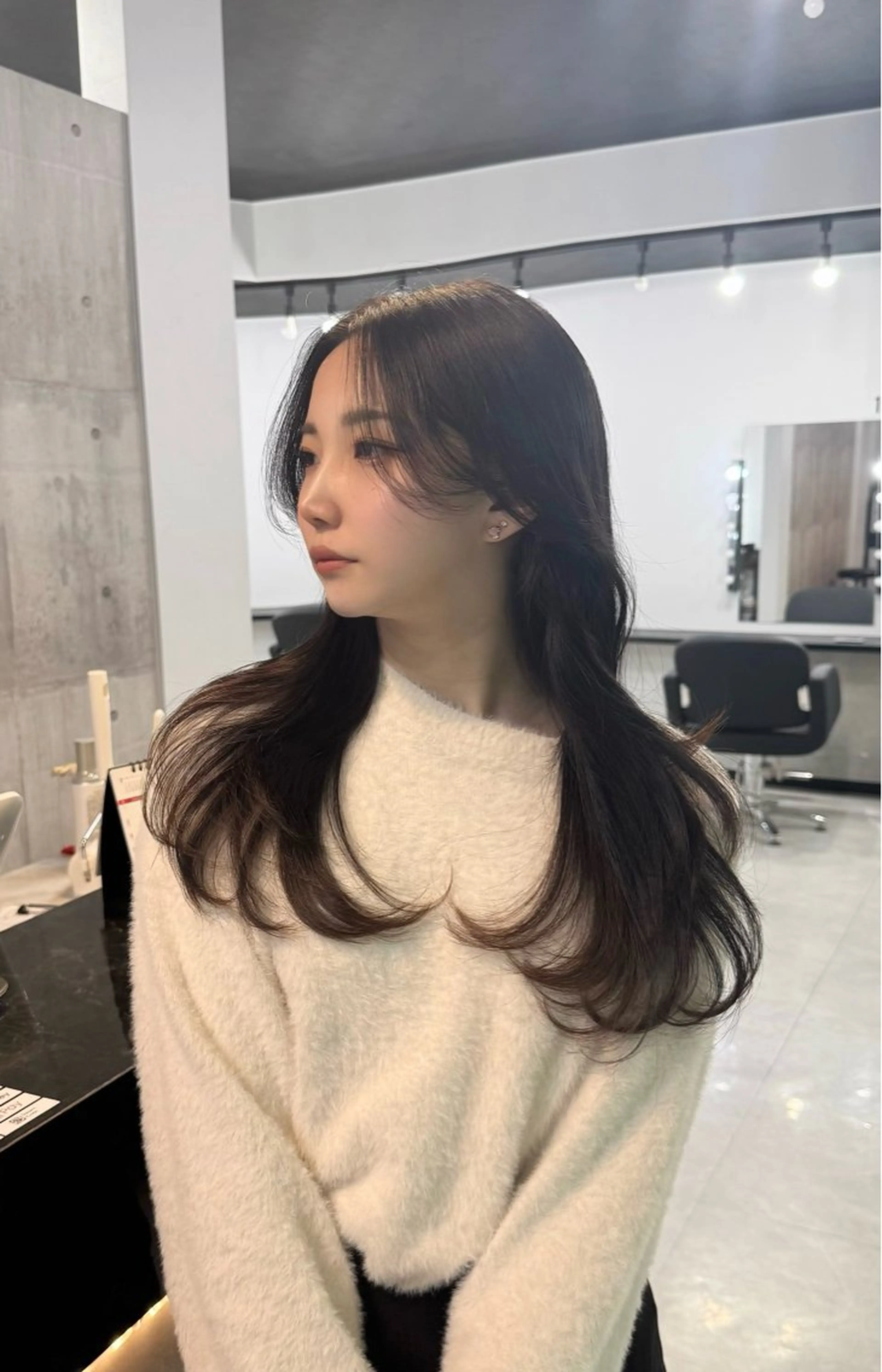 ロング カット トリートメント レイヤー・ブリーチ kiyotoshiのヘアスタイル