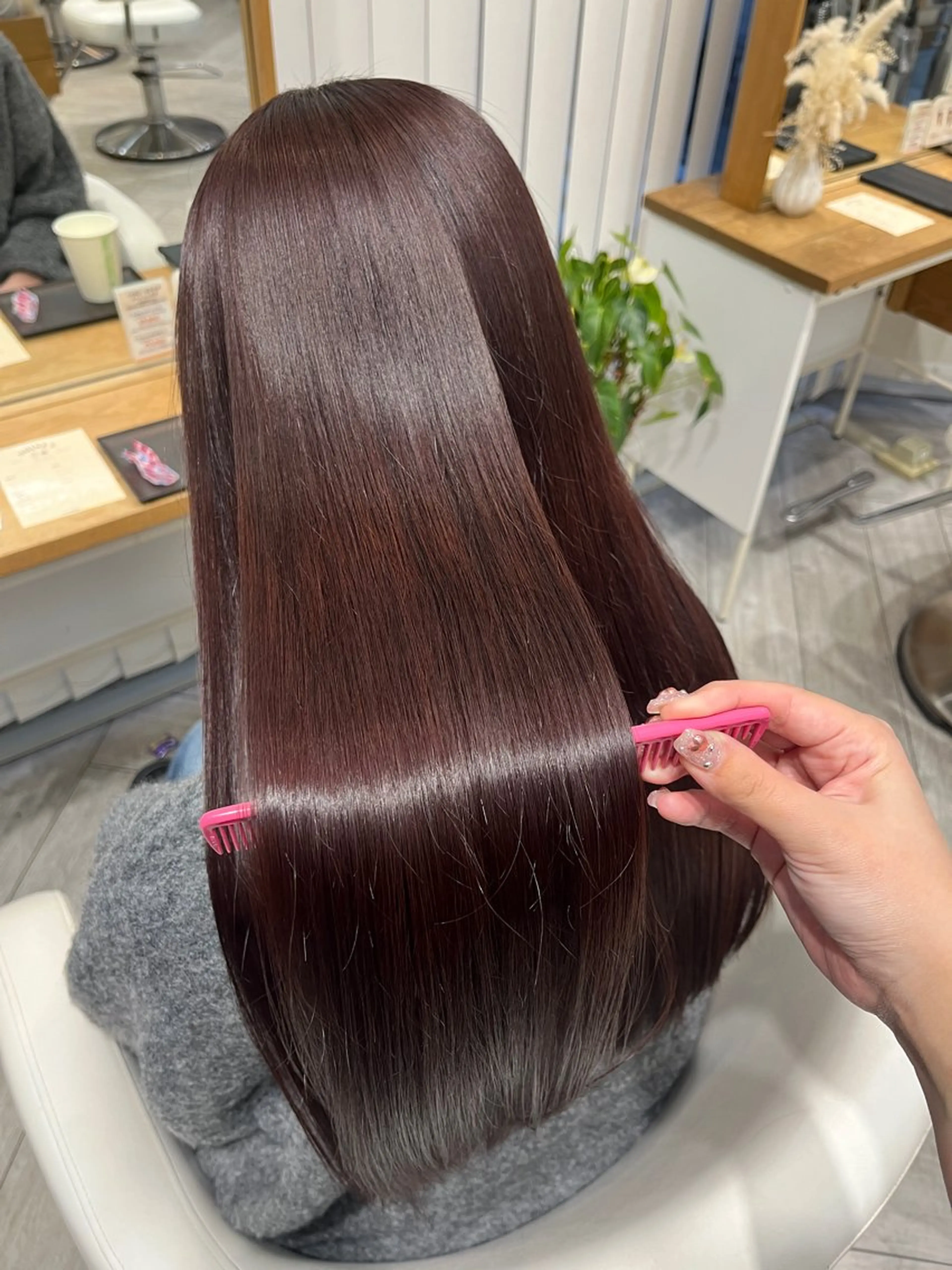 ロング カラー ブリーチ ブラウンカラー 透明感カラー ダブルカラー ブリーチなしカラー カット ヘアカラー トリートメント AVANCE. chisatoのヘアスタイル