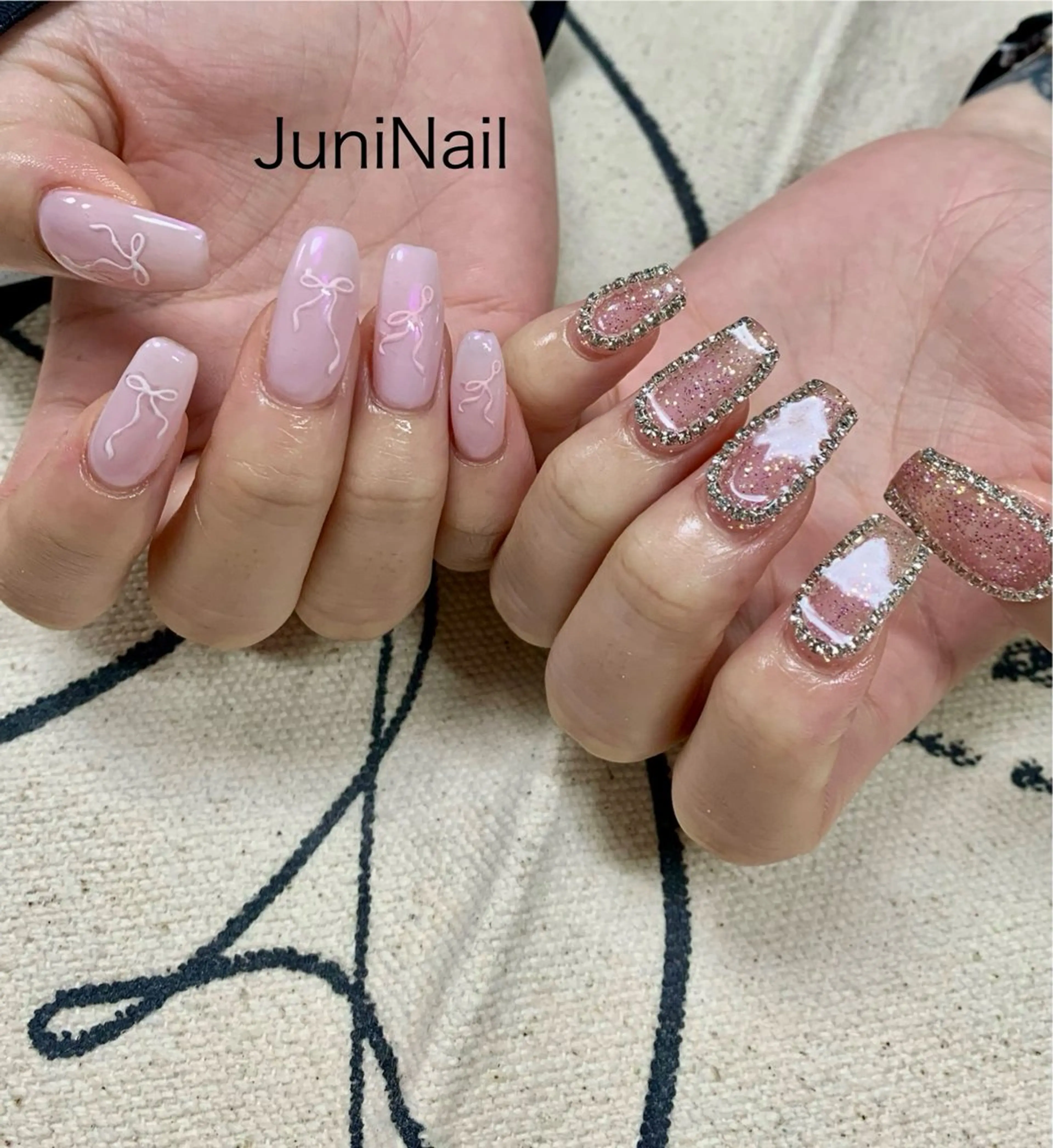 ネイル オーロラネイル クリアネイル 成人式 フラッシュネイル 氷ネイル・うるうるネイル ハンドネイル JuniNail 주니네일🇰🇷suのネイルデザイン