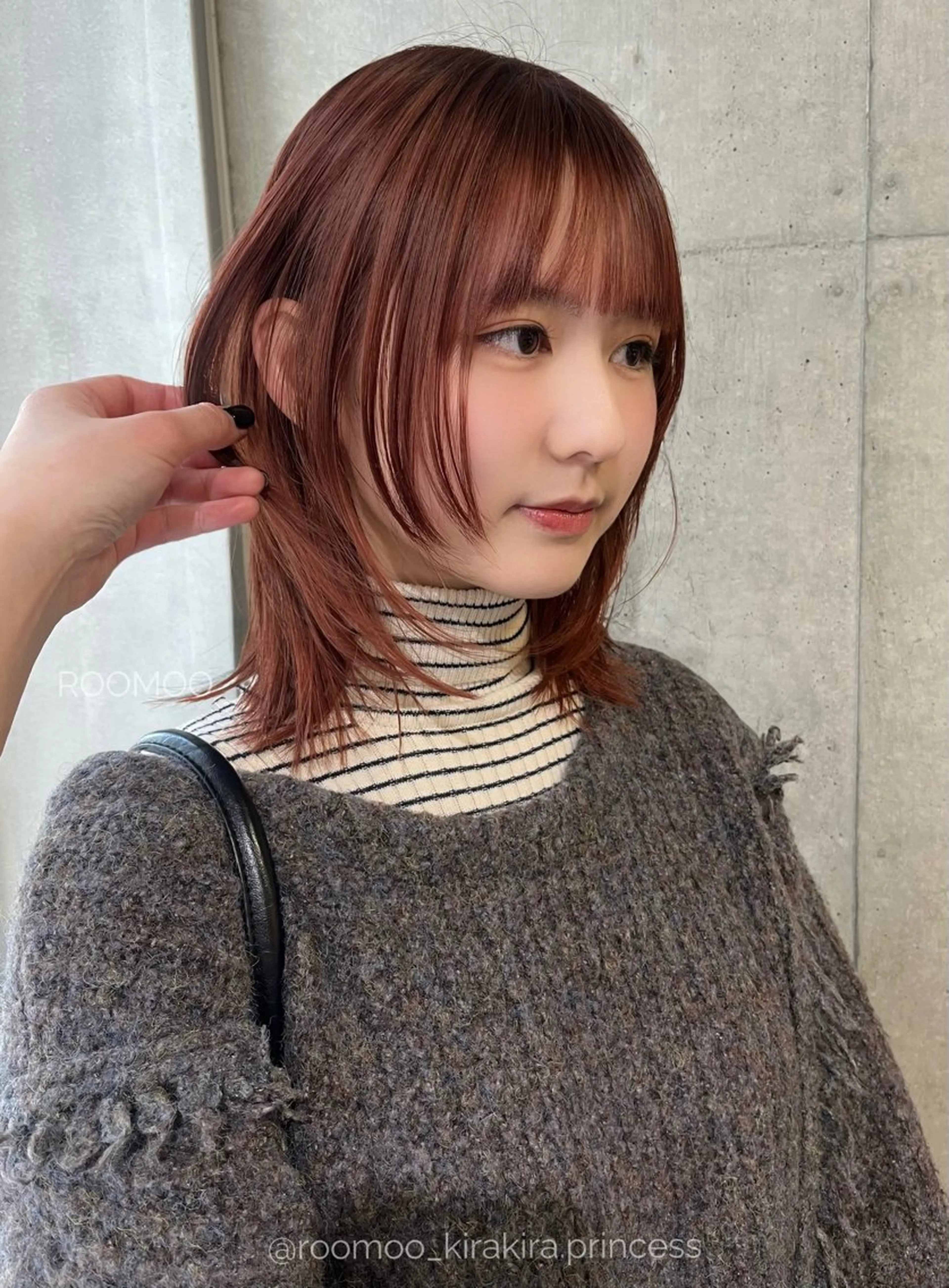 ミディアム カラー ミディアムレイヤー ブリーチ ブラウンカラー ダブルカラー ブリーチなしカラー カット ヘアカラー 韓国ボブ/ハッシュ カットKIRAのヘアスタイル