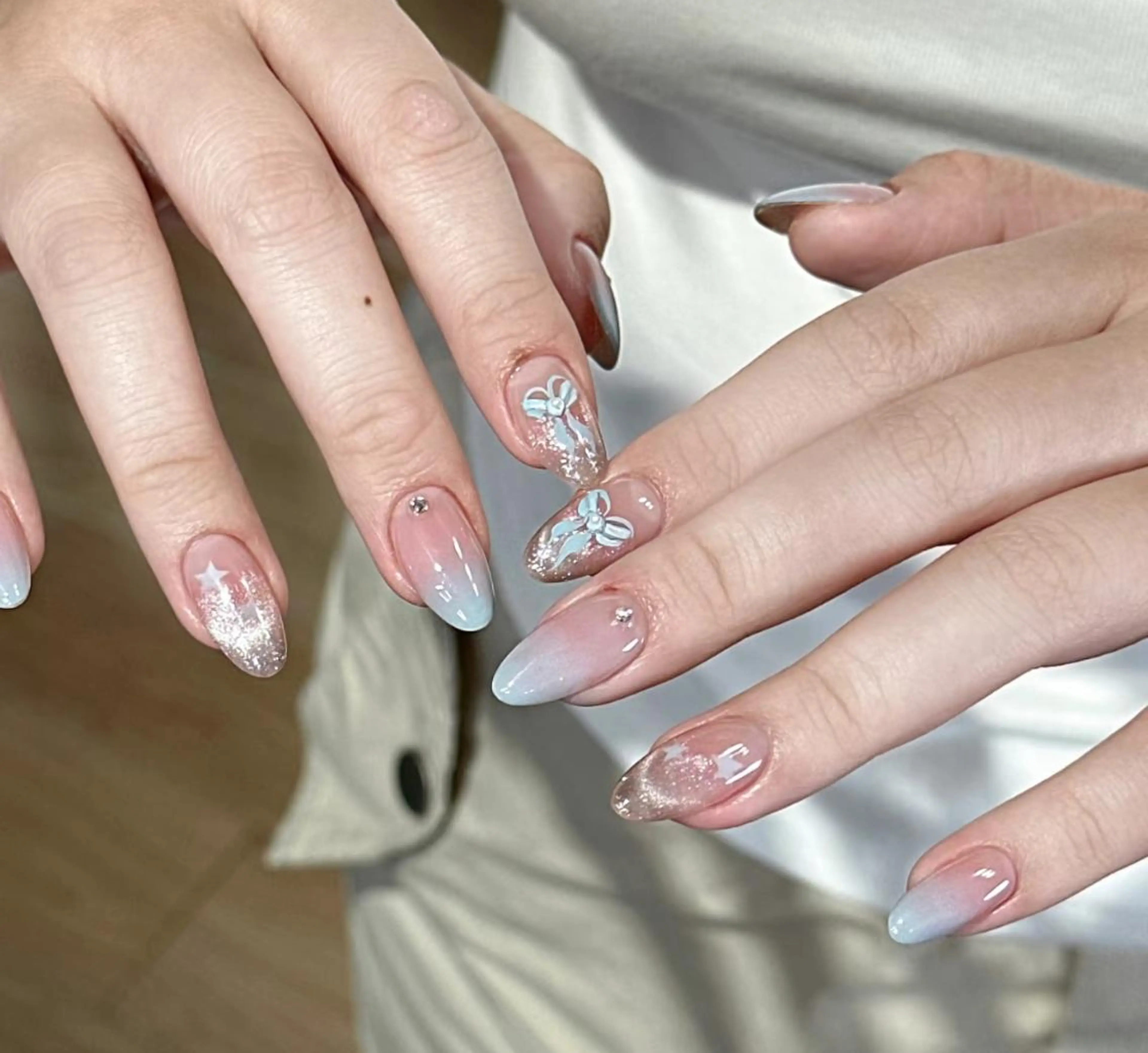 ネイル ハンドネイル ハンドケア 🍑 momo_nailのネイルデザイン