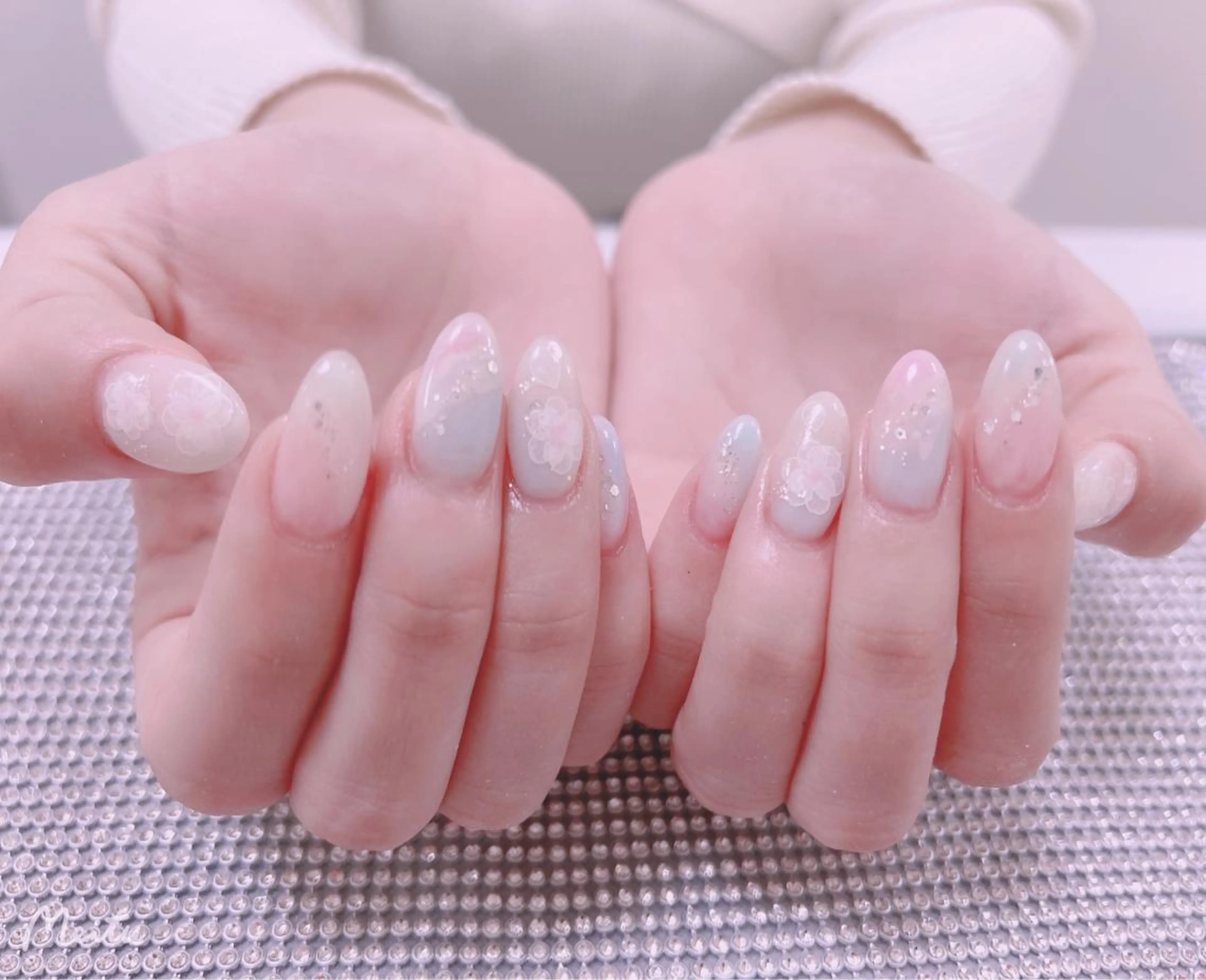 ネイル はぴねす所属・横浜 美夢のネイルデザイン