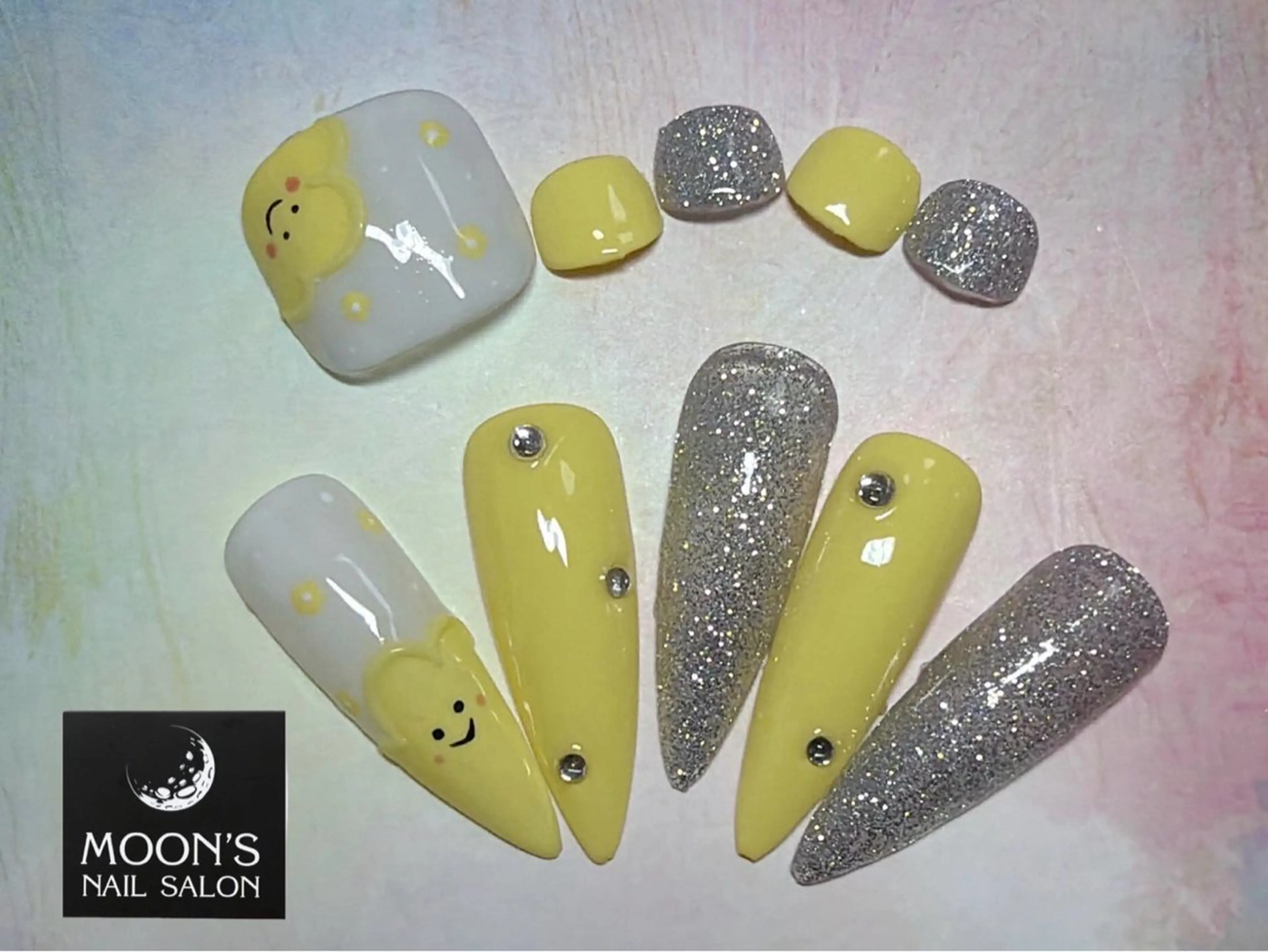 ネイル shoko🌙 Moonsのネイルデザイン
