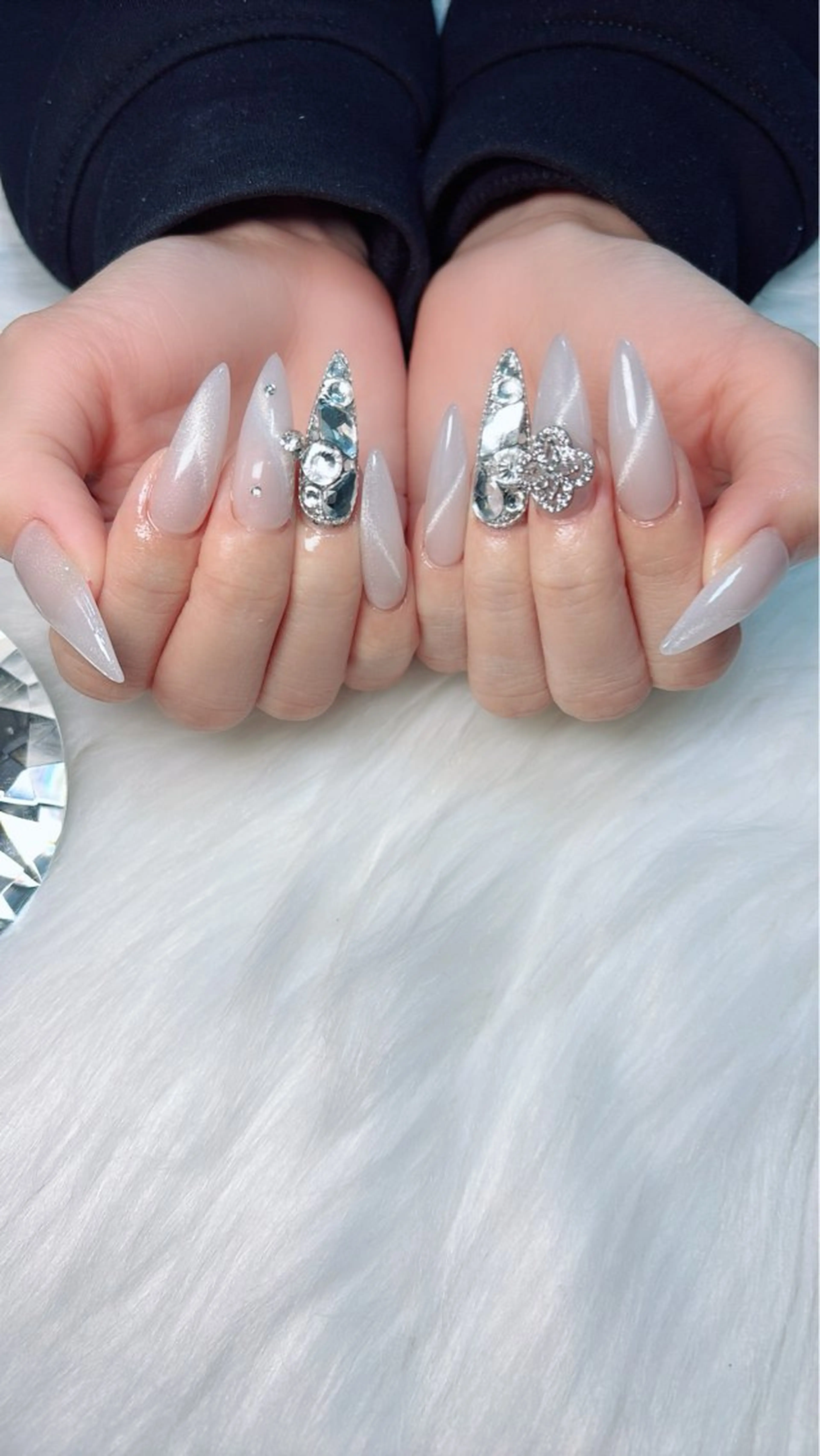 ネイル マグネットネイル ハンドネイル Kayo 💅のネイルデザイン