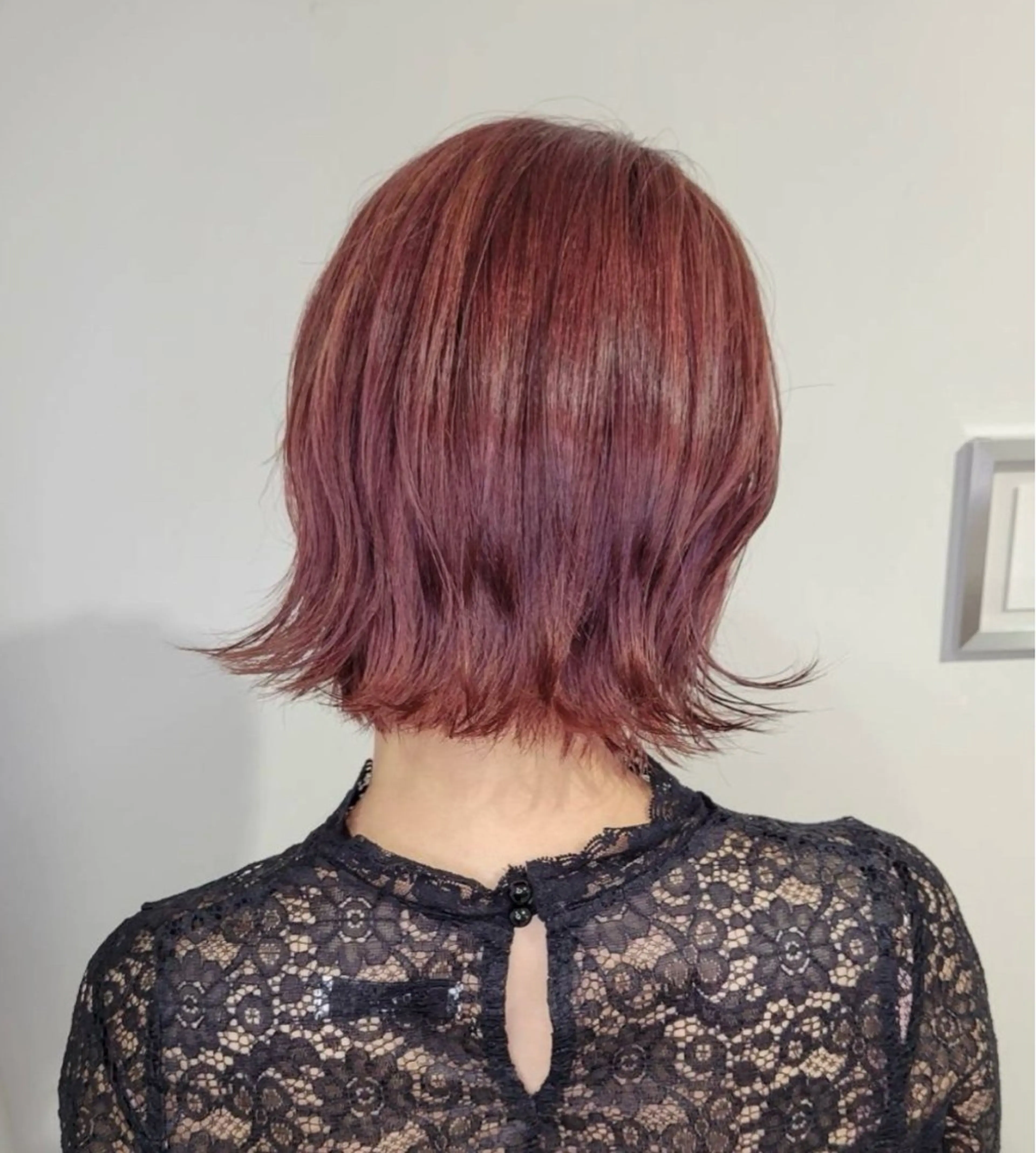 ショート ボブ 顔周りカット ハイライト 髪質改善 レイヤーカット ヘアカラー といだ なぎさ/エクステ🩶のヘアスタイル