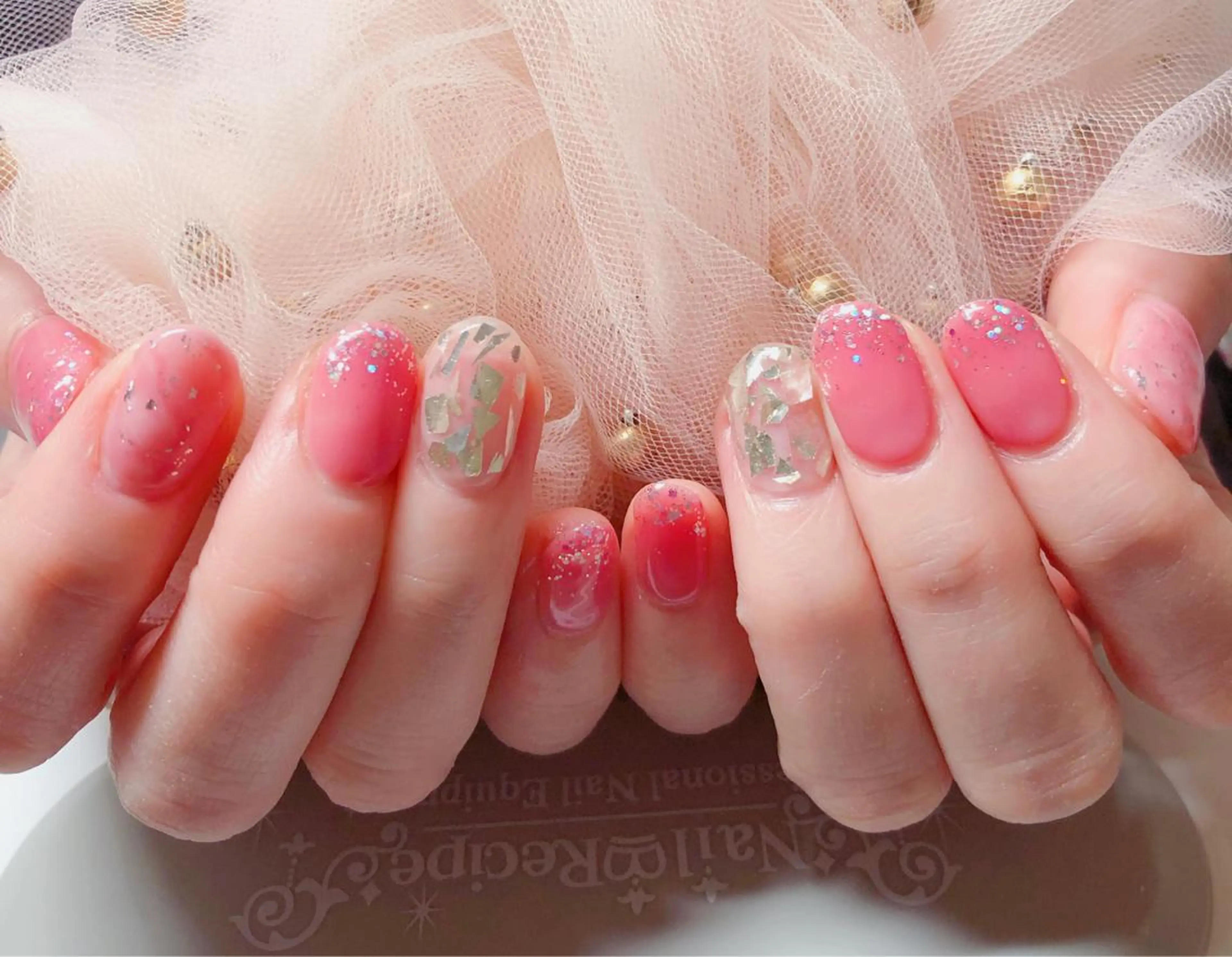 ネイル ハンドネイル マジック ミラーのネイルデザイン