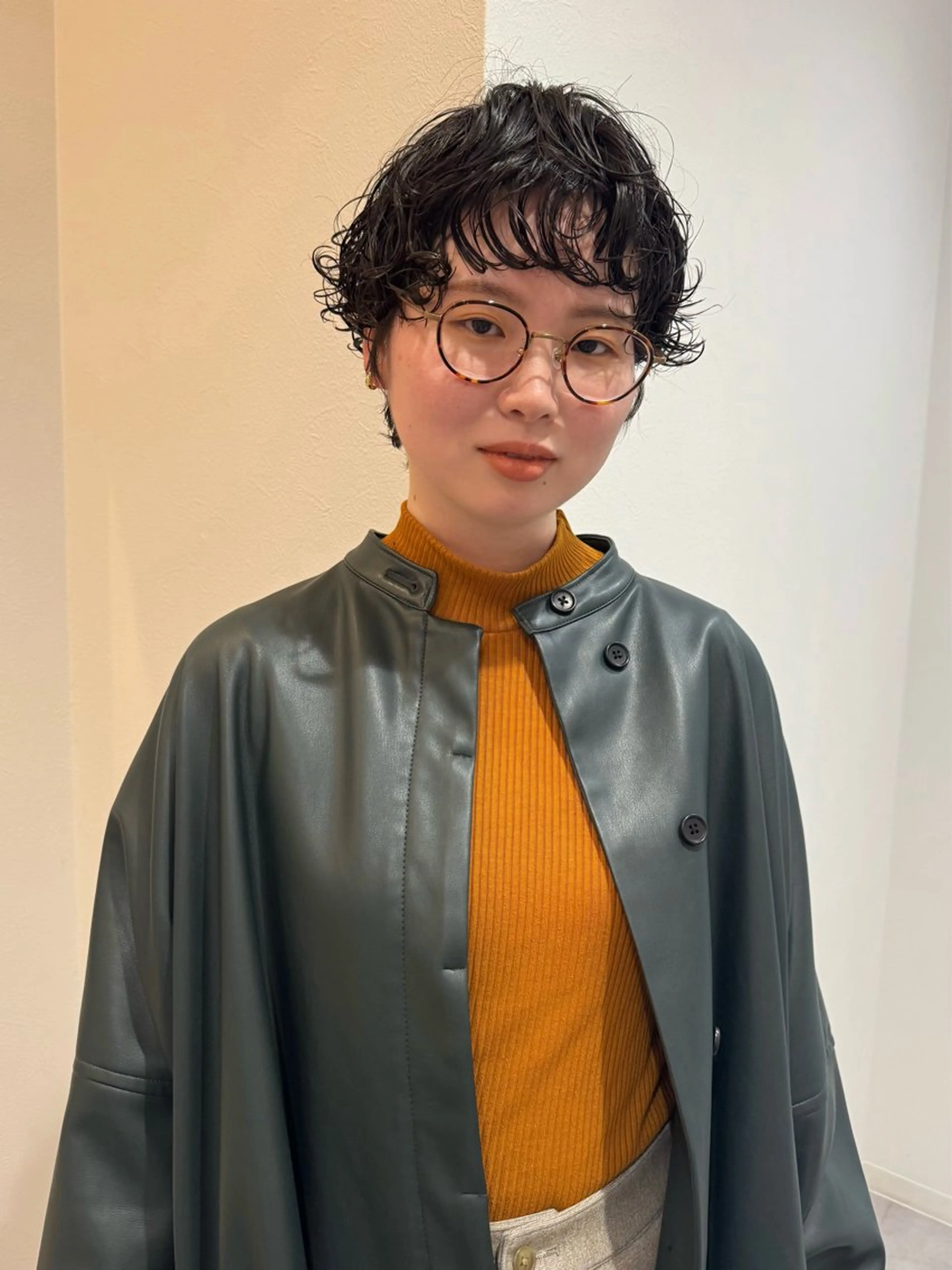 ショート パーマ 伸ばしかけ もりしま あやかのヘアスタイル