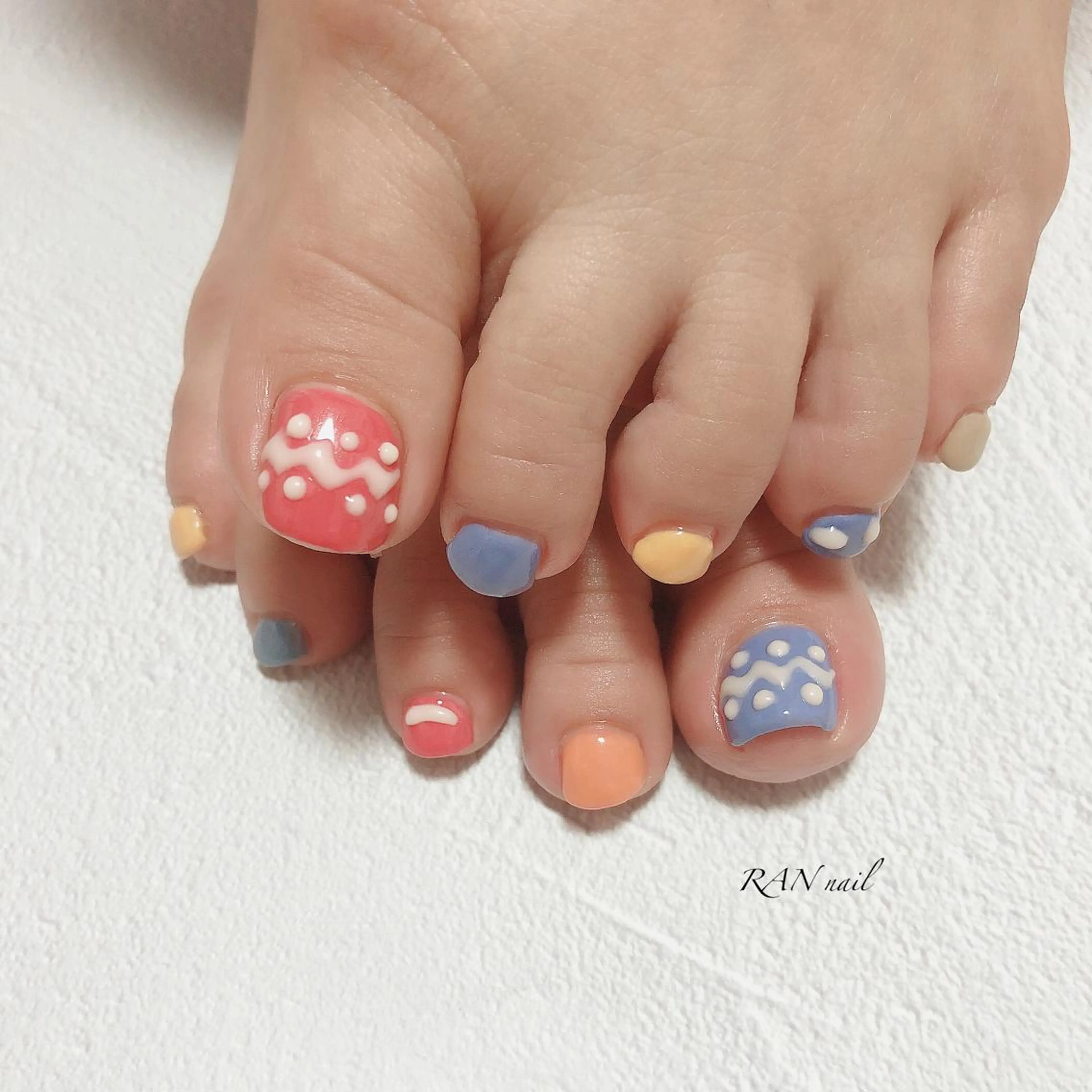 ネイル イースター フットネイル ジェルネイル 卒業式 大理石ネイル(マーブル) RAN nailのネイルデザイン