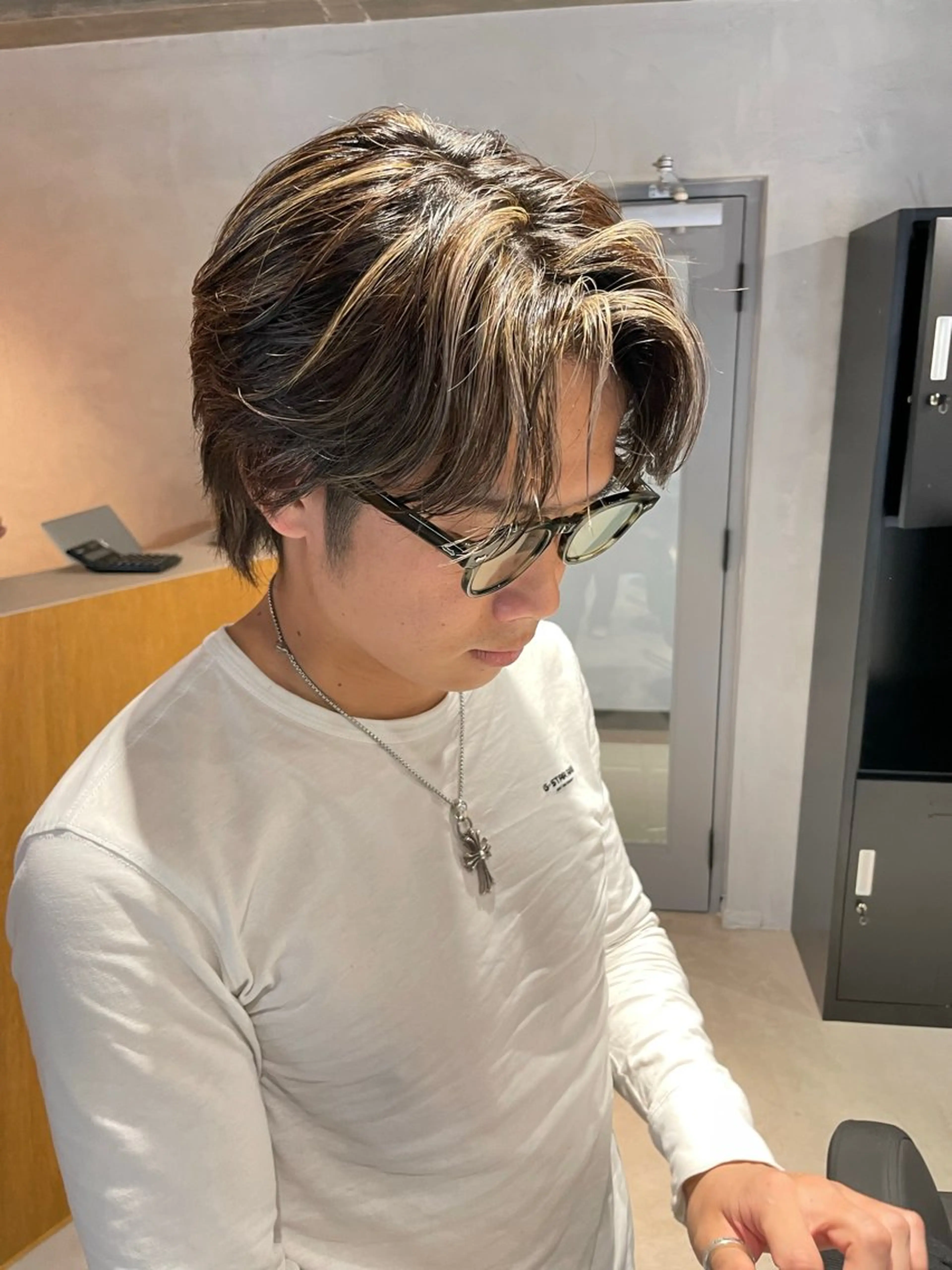 ミディアム カラー パーマ ヘアアレンジ メンズ ヘアカラー メンズ特化 しゅうへいのヘアスタイル