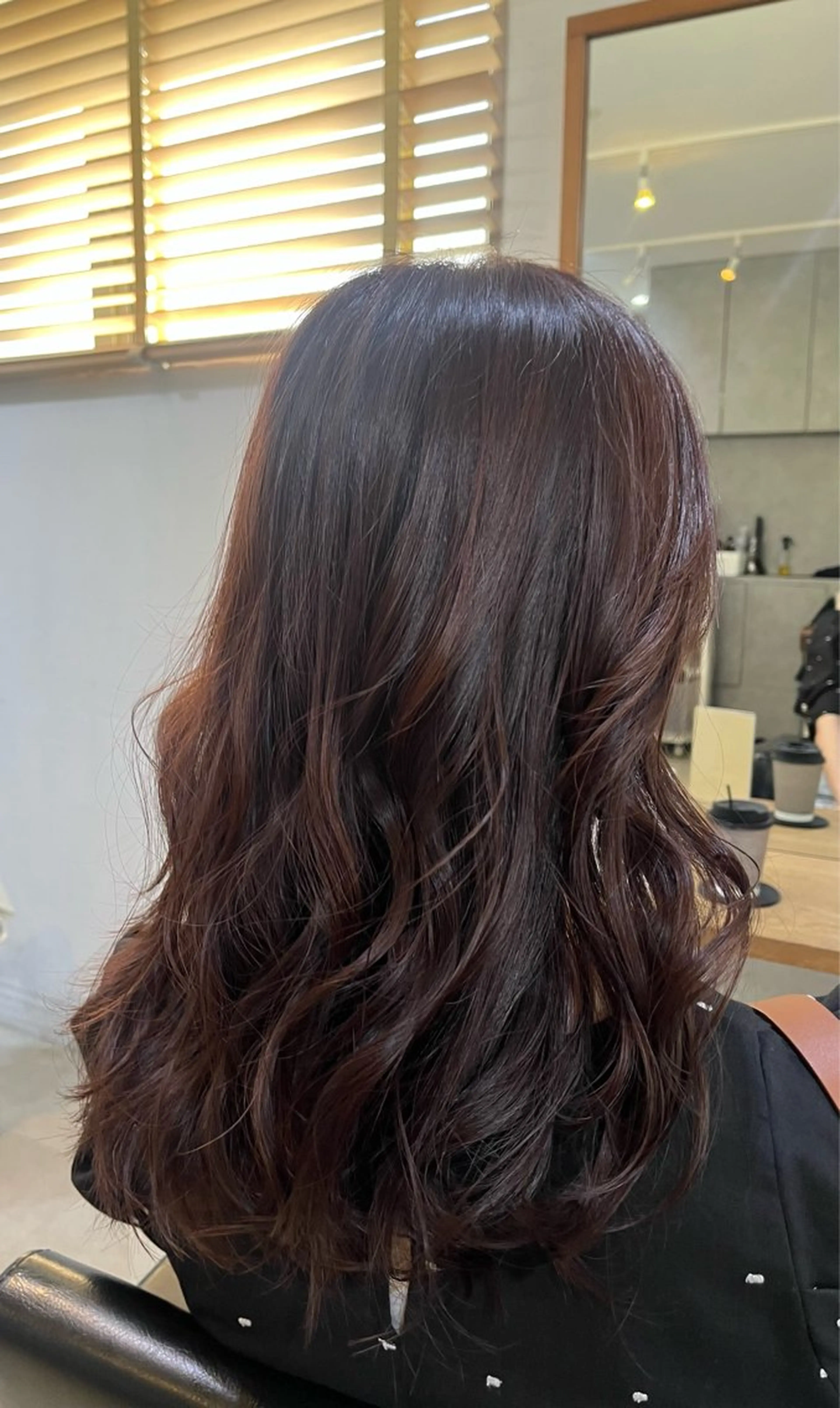 セミロング カラー ✨🎨ブリーチなし 透明感カラー✨美友のヘアスタイル