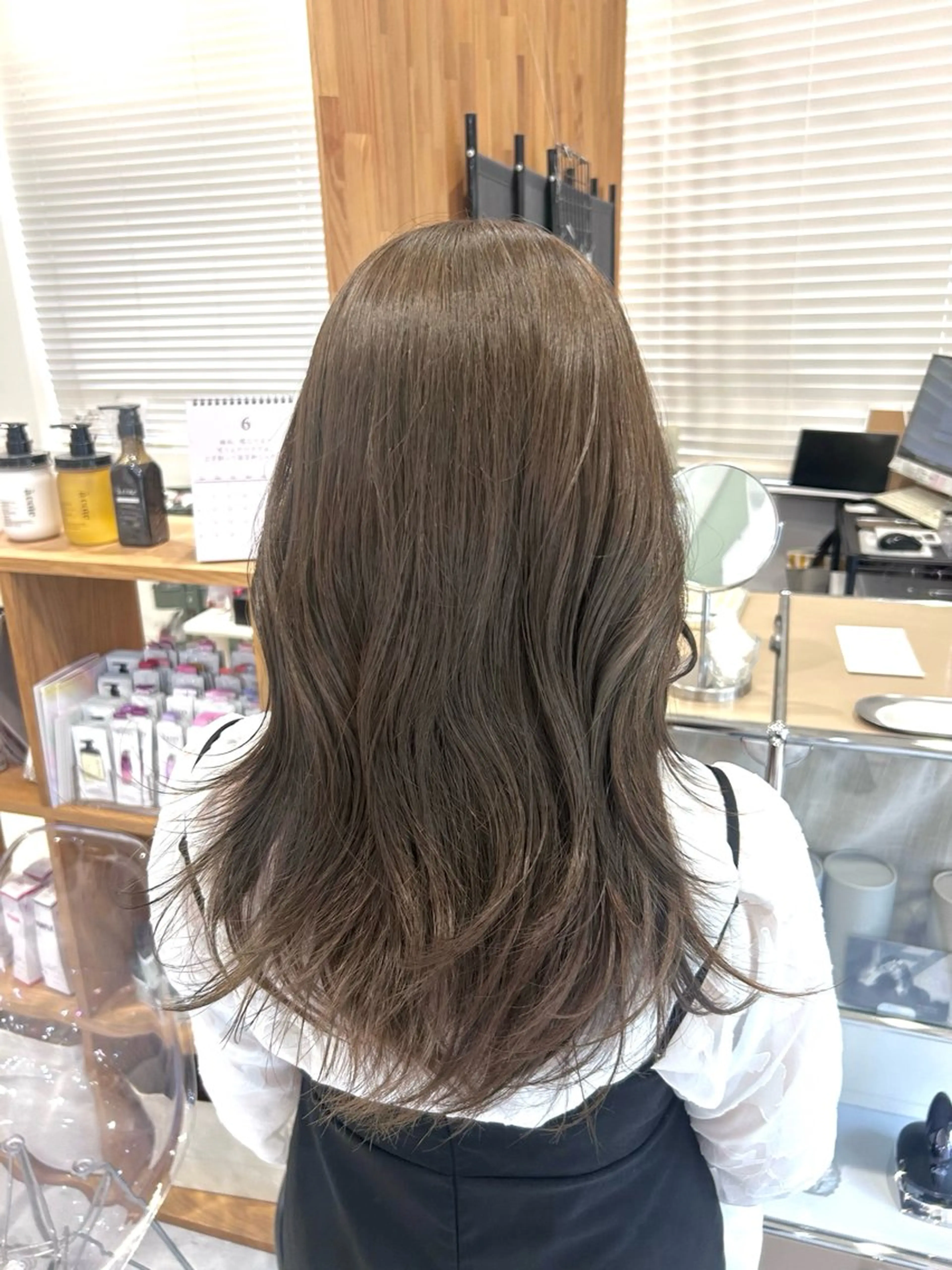 セミロング カット ヘアカラー トリートメント 韓国ヘア ‎⟡.·KANA🐥のヘアスタイル