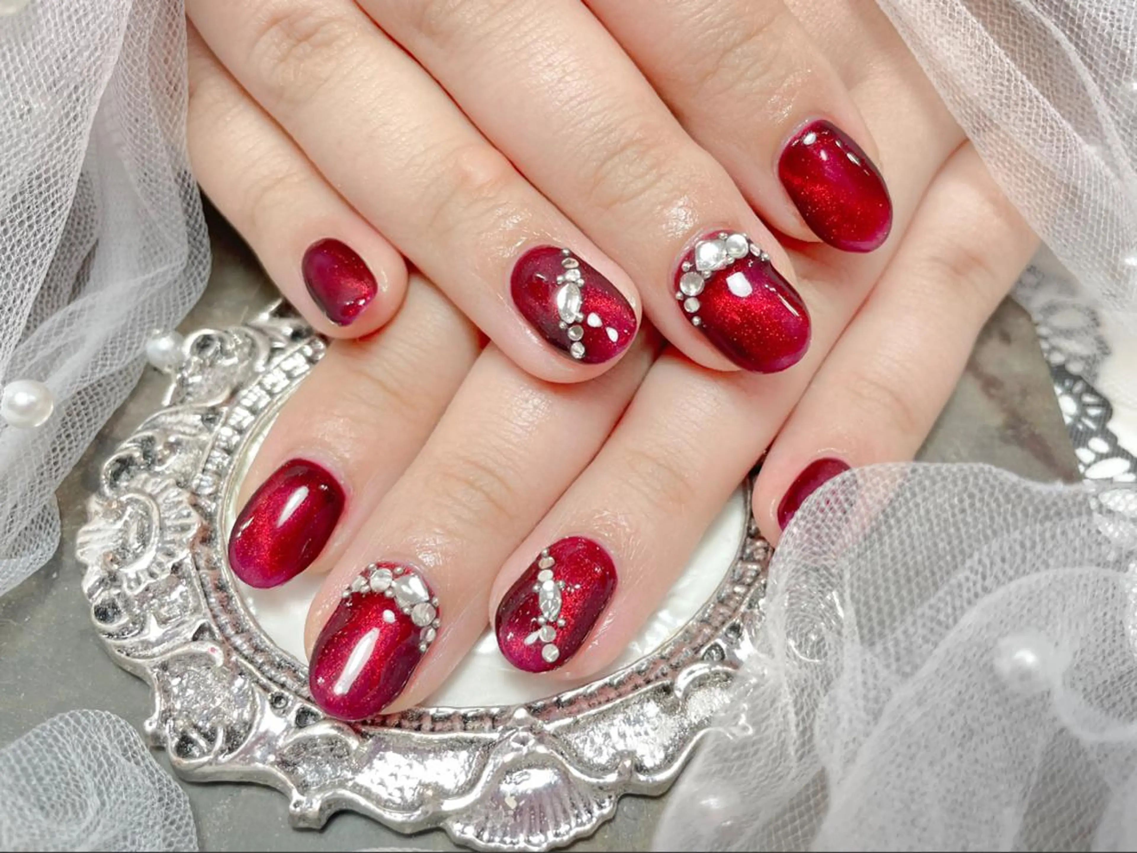 ネイル ハンドネイル マジック ミラーのネイルデザイン