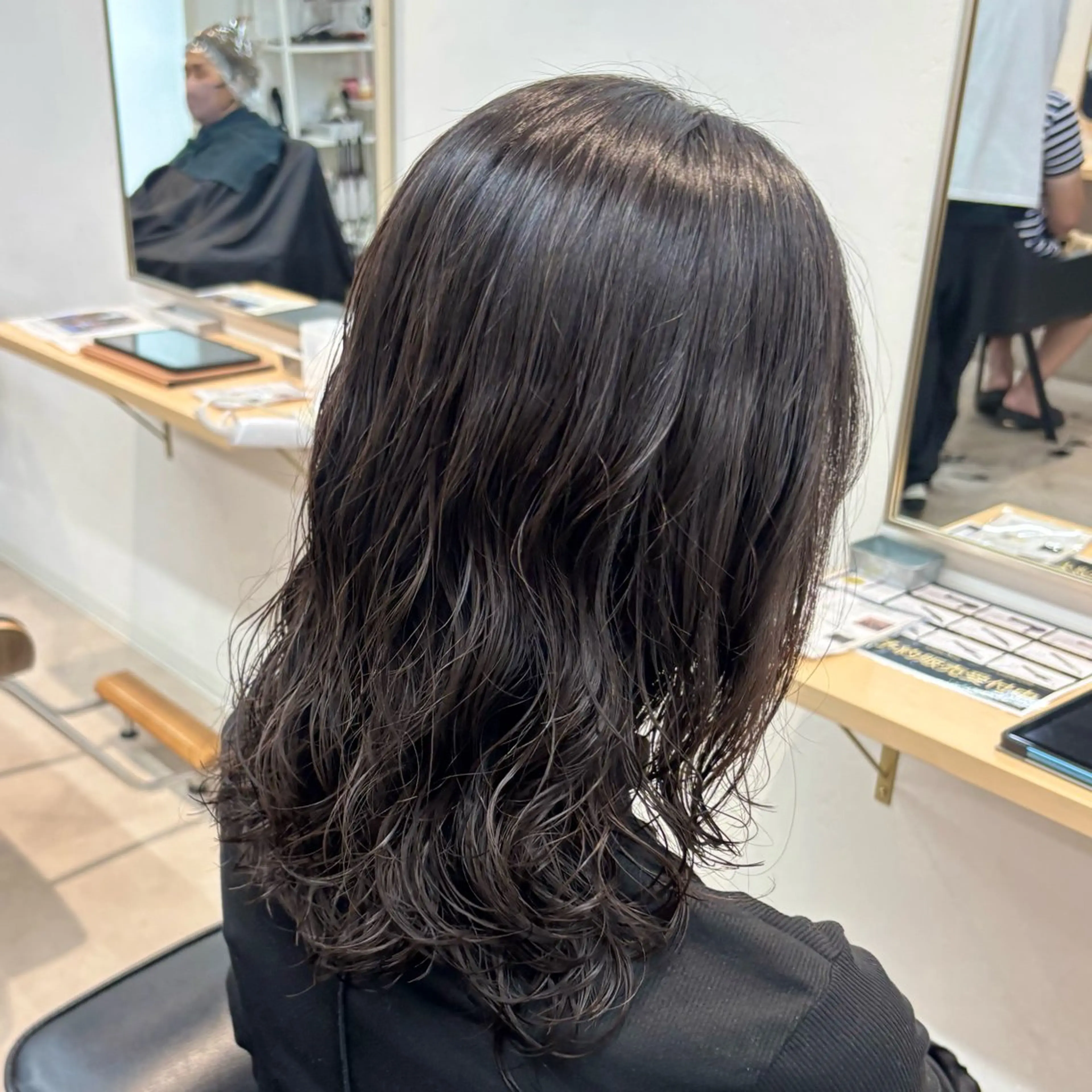 ミディアム ミディアムパーマ カット パーマ ✨縮毛矯正/ ツヤ感カラー/うみ✨のヘアスタイル