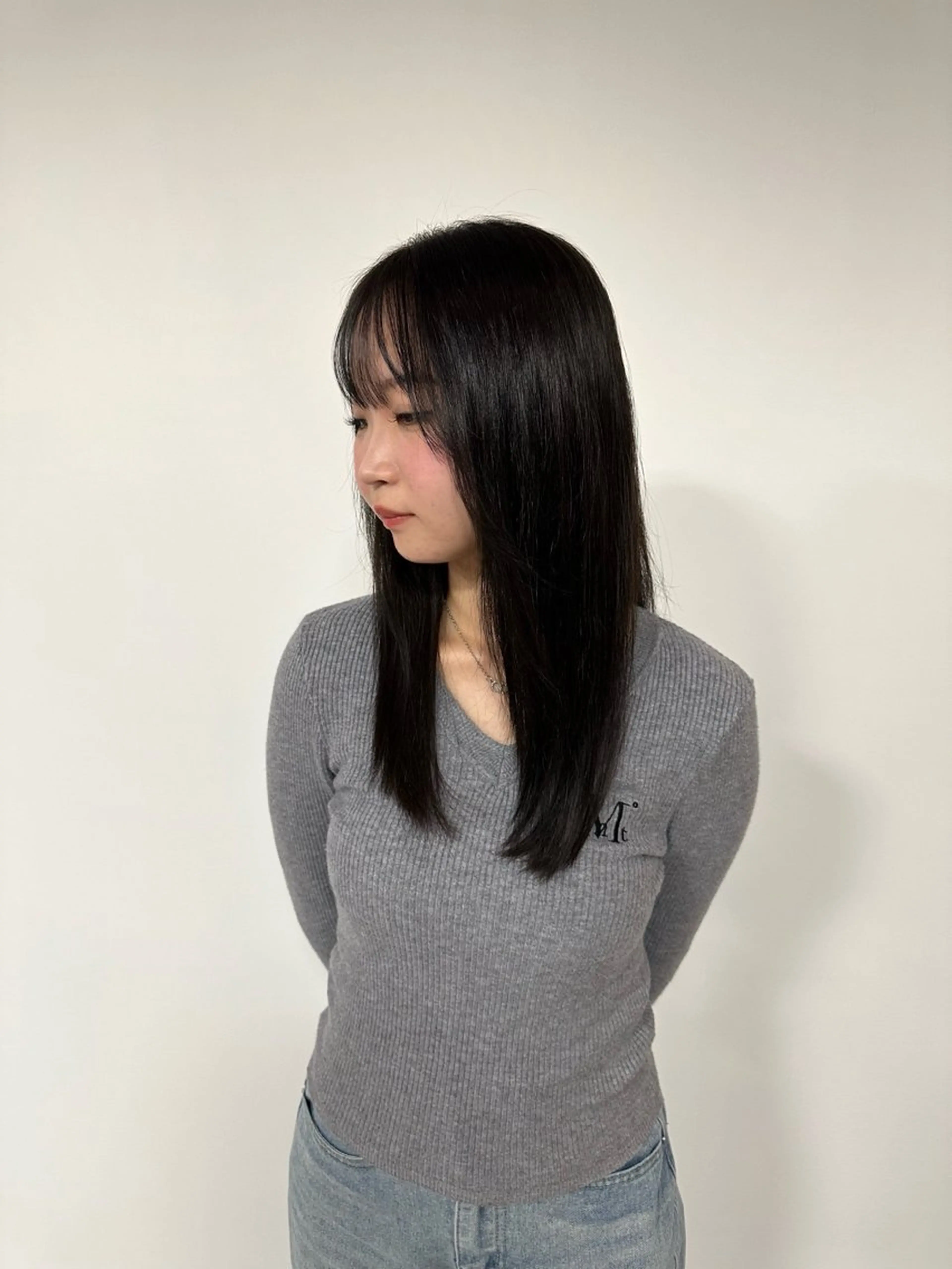 ミディアム カラー 山田 花帆のヘアスタイル