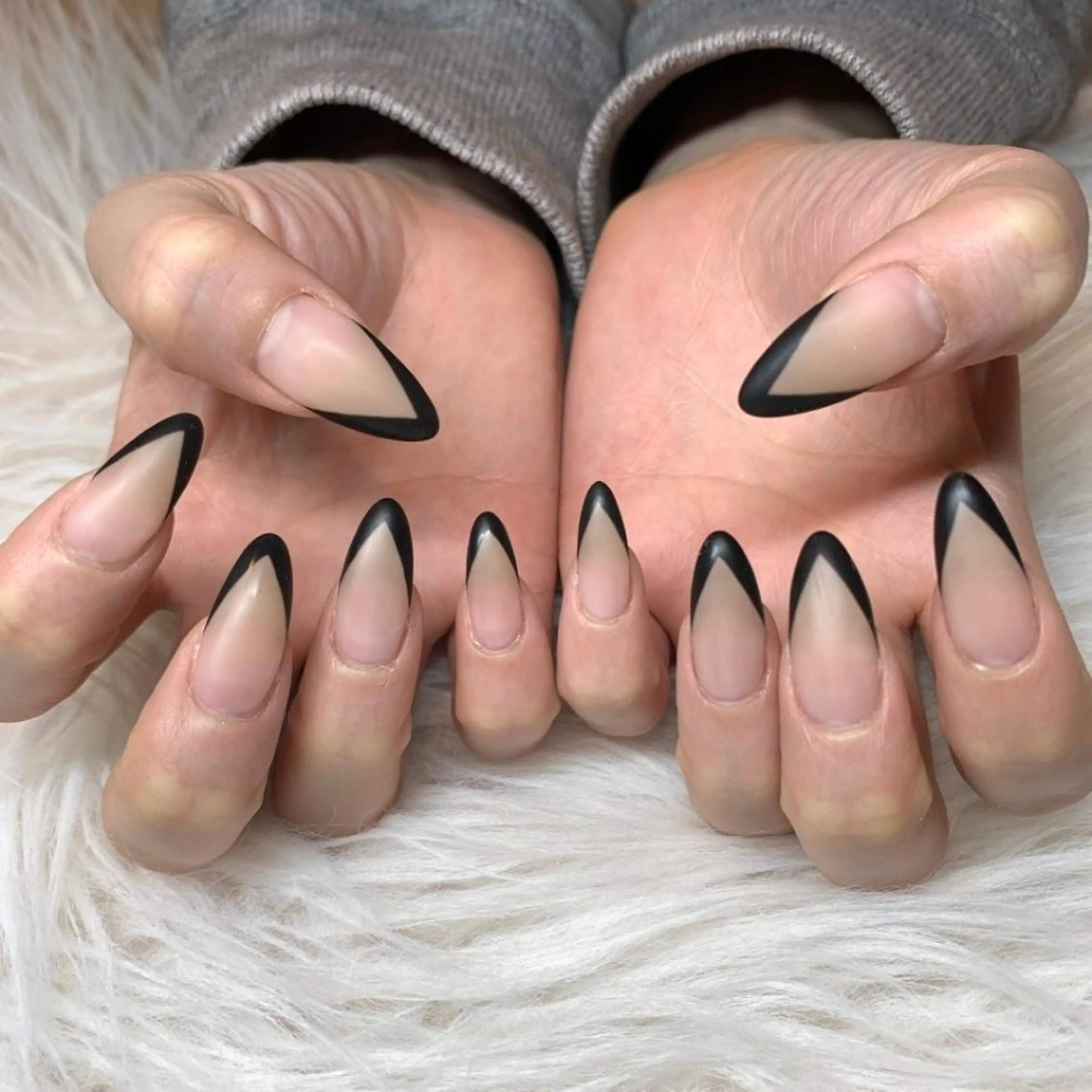 ネイル ハンドネイル AERA nail shino🐱⸝꙳のネイルデザイン