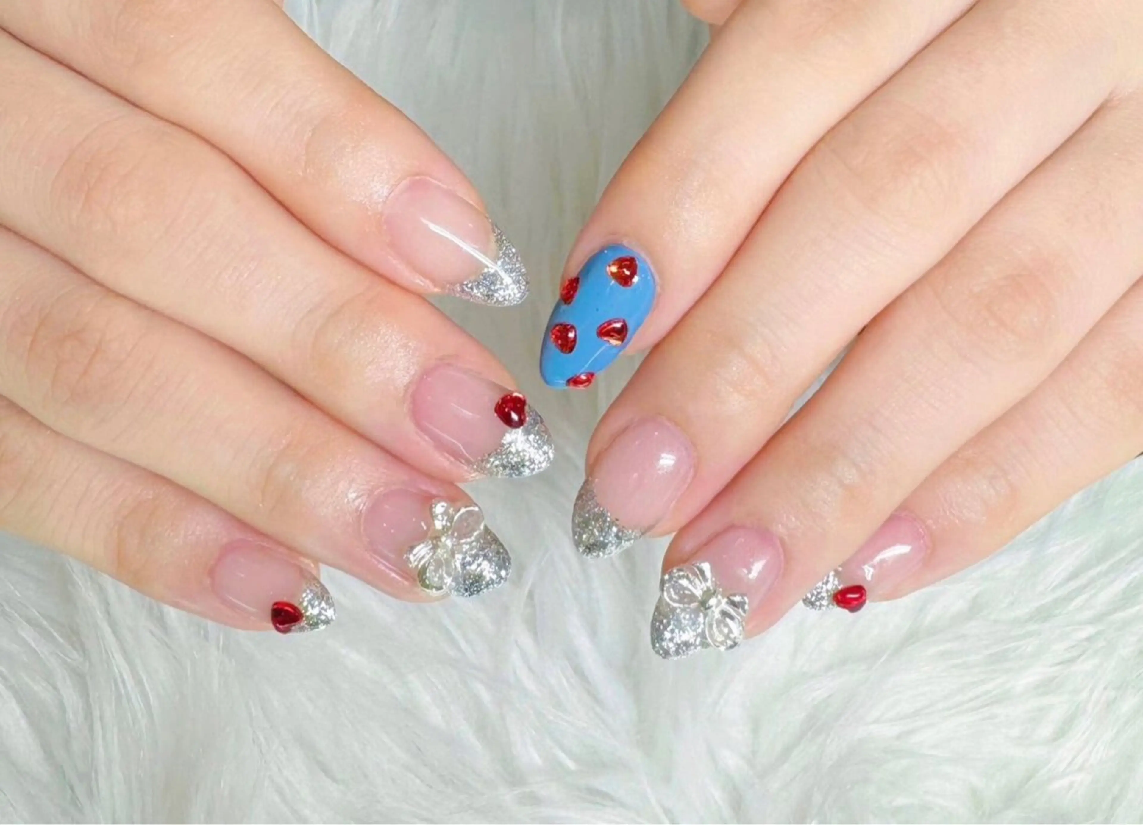 ネイル フットネイル フレンチネイル ガラスフレンチ マグネットネイル ニュアンスネイル hami nailのネイルデザイン