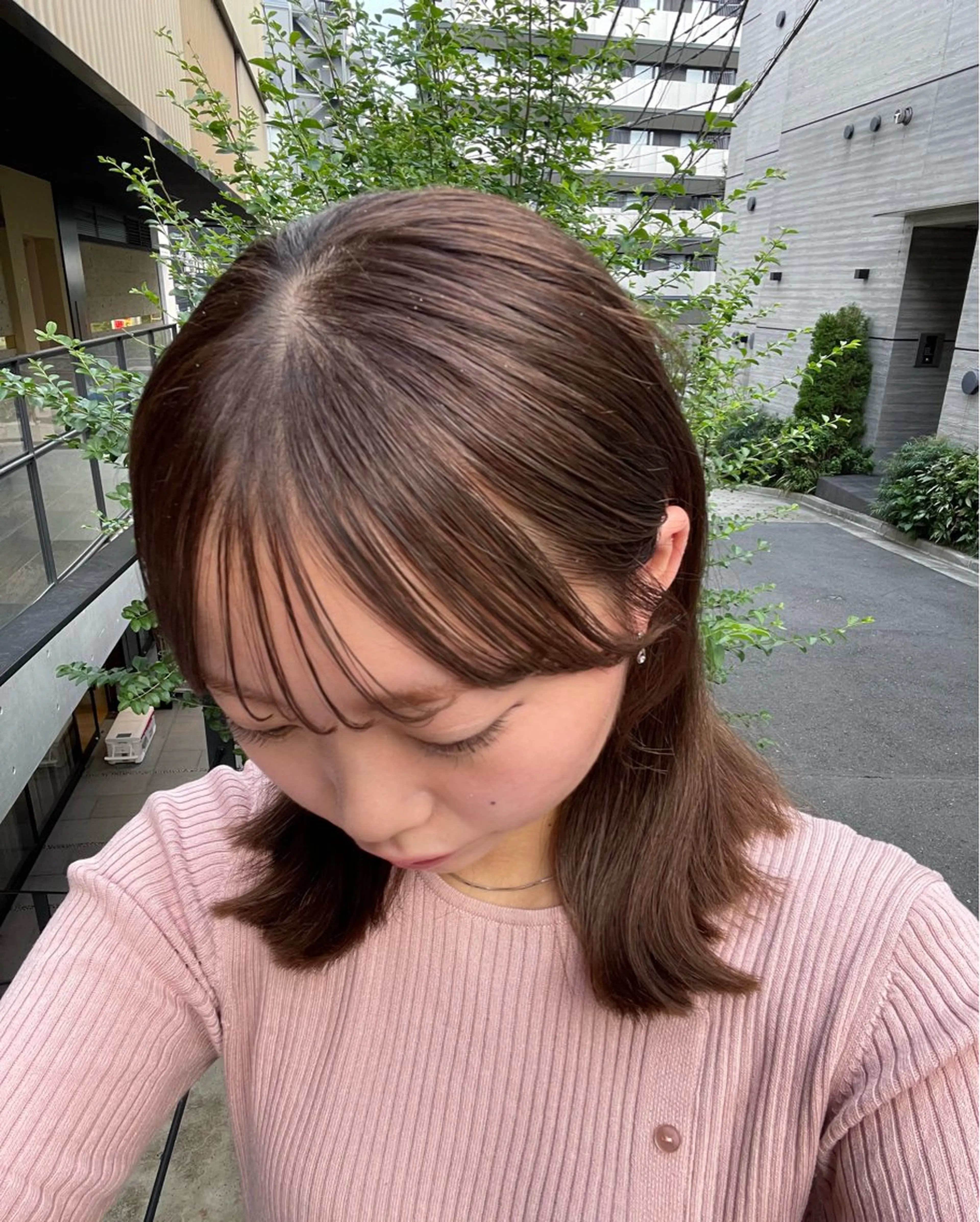 ミディアム カラー ベージュカラー ヘアカラー トリートメント 愛莉/ラベンダー/ ベージュ/ブラウンのヘアスタイル