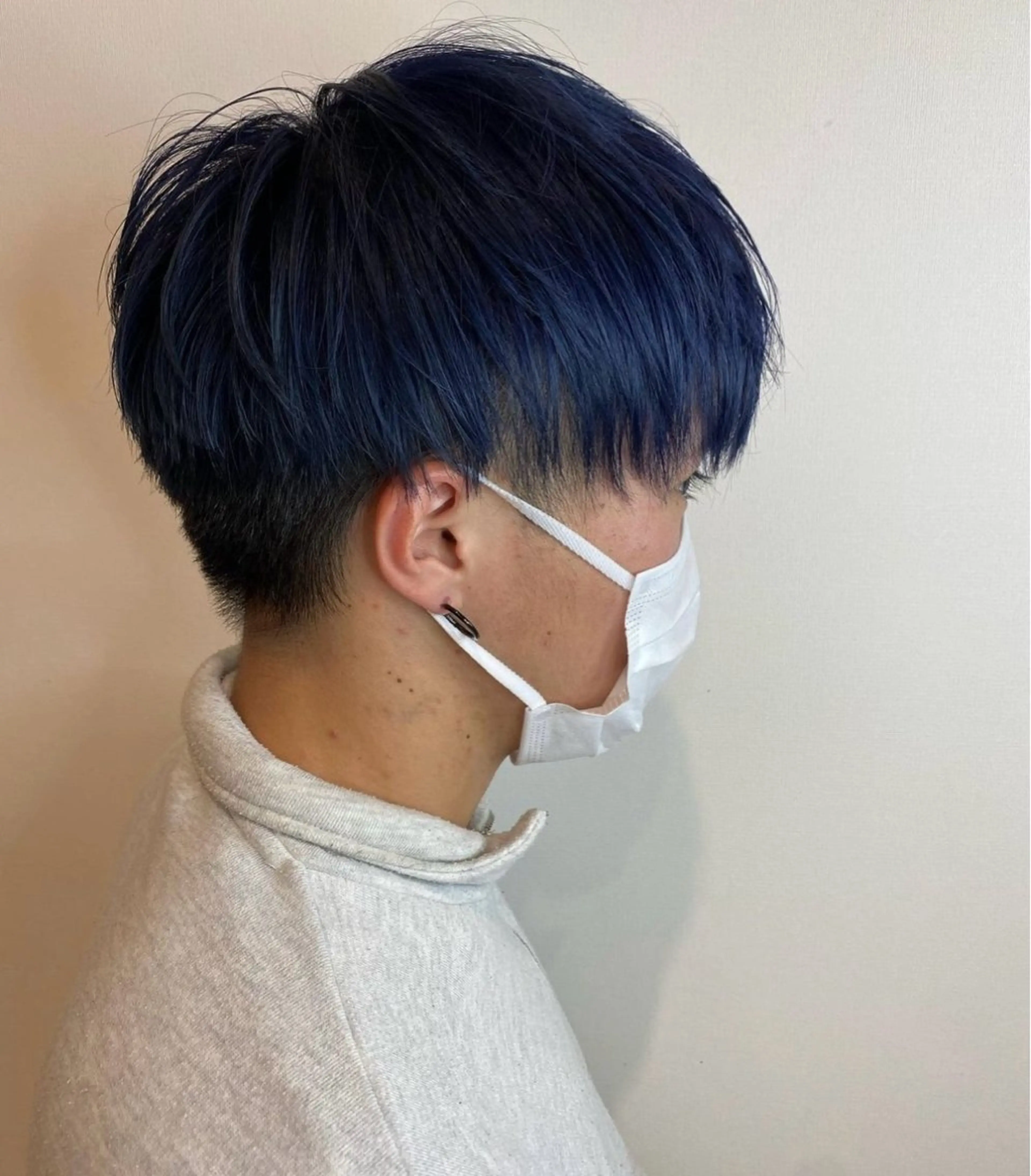 カラー 林 美月のヘアスタイル