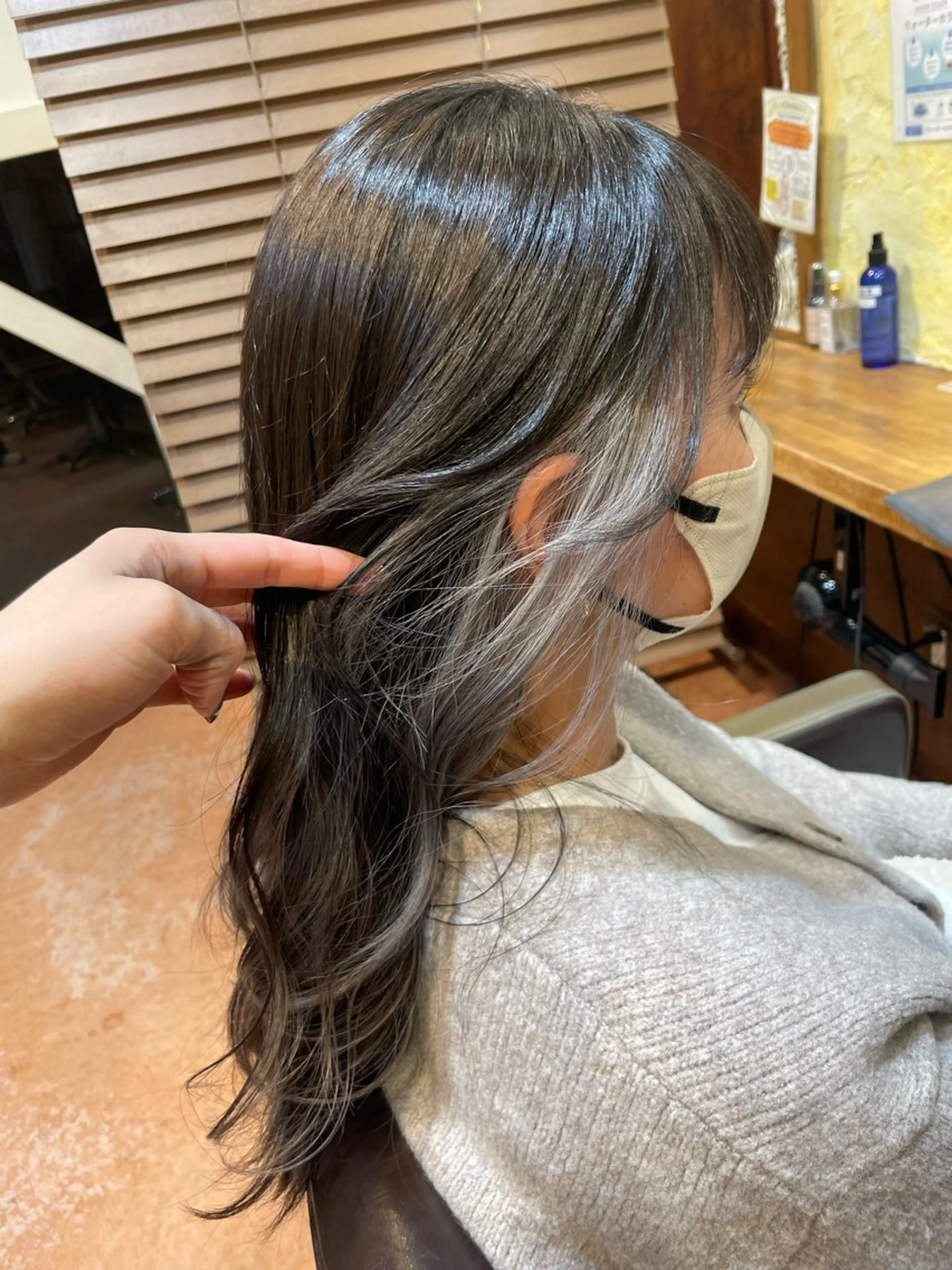 カラー シルバー ar北千住 あやみのヘアスタイル
