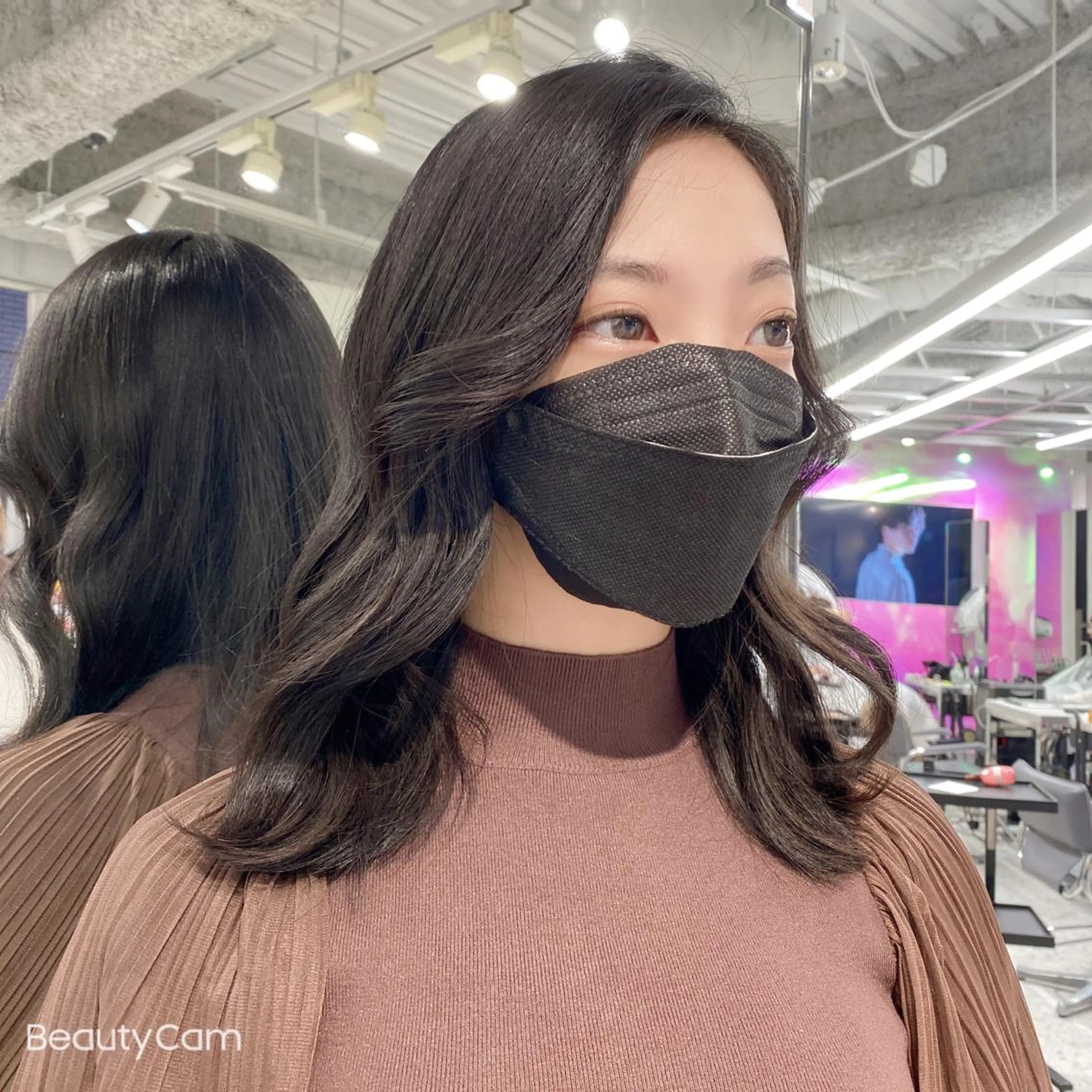 ミディアム 渋谷韓国ヘア🇰🇷 SAYAKA🩶ᩚのヘアスタイル