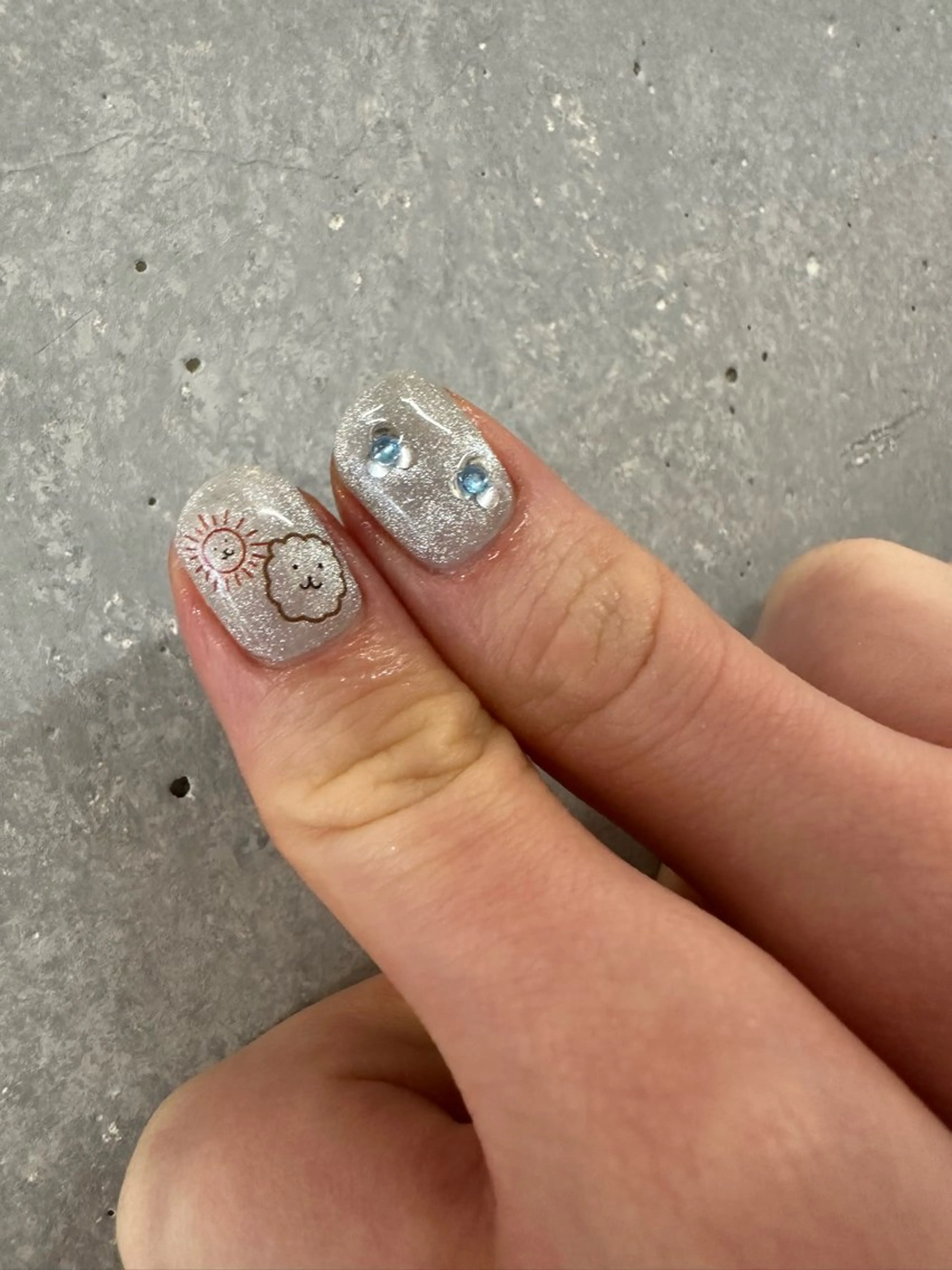 ネイル ホログラムネイル 水色 マグネットネイル ハンドネイル fukuyasu rikaのネイルデザイン