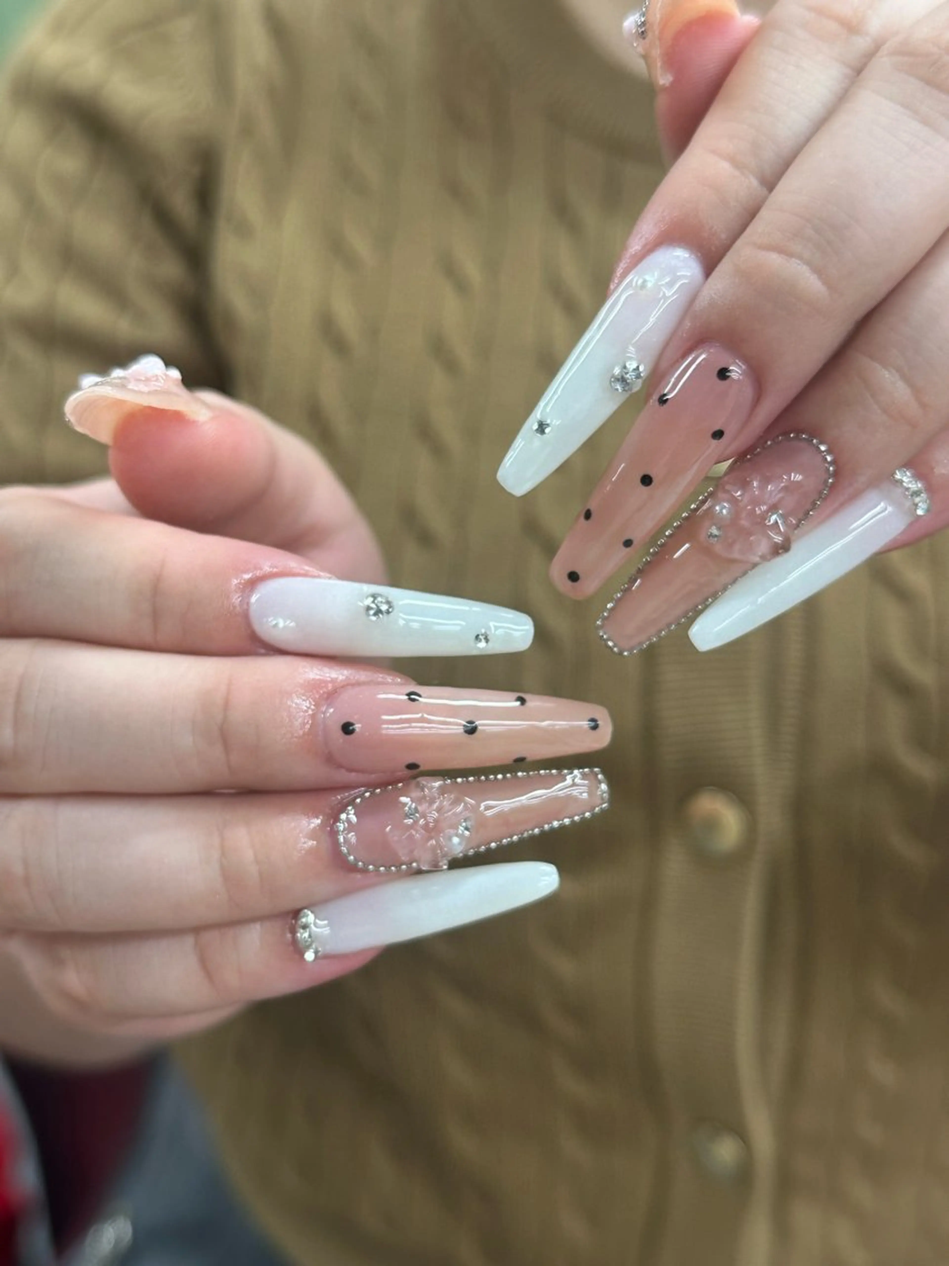 ネイル Iconic Nailのネイルデザイン