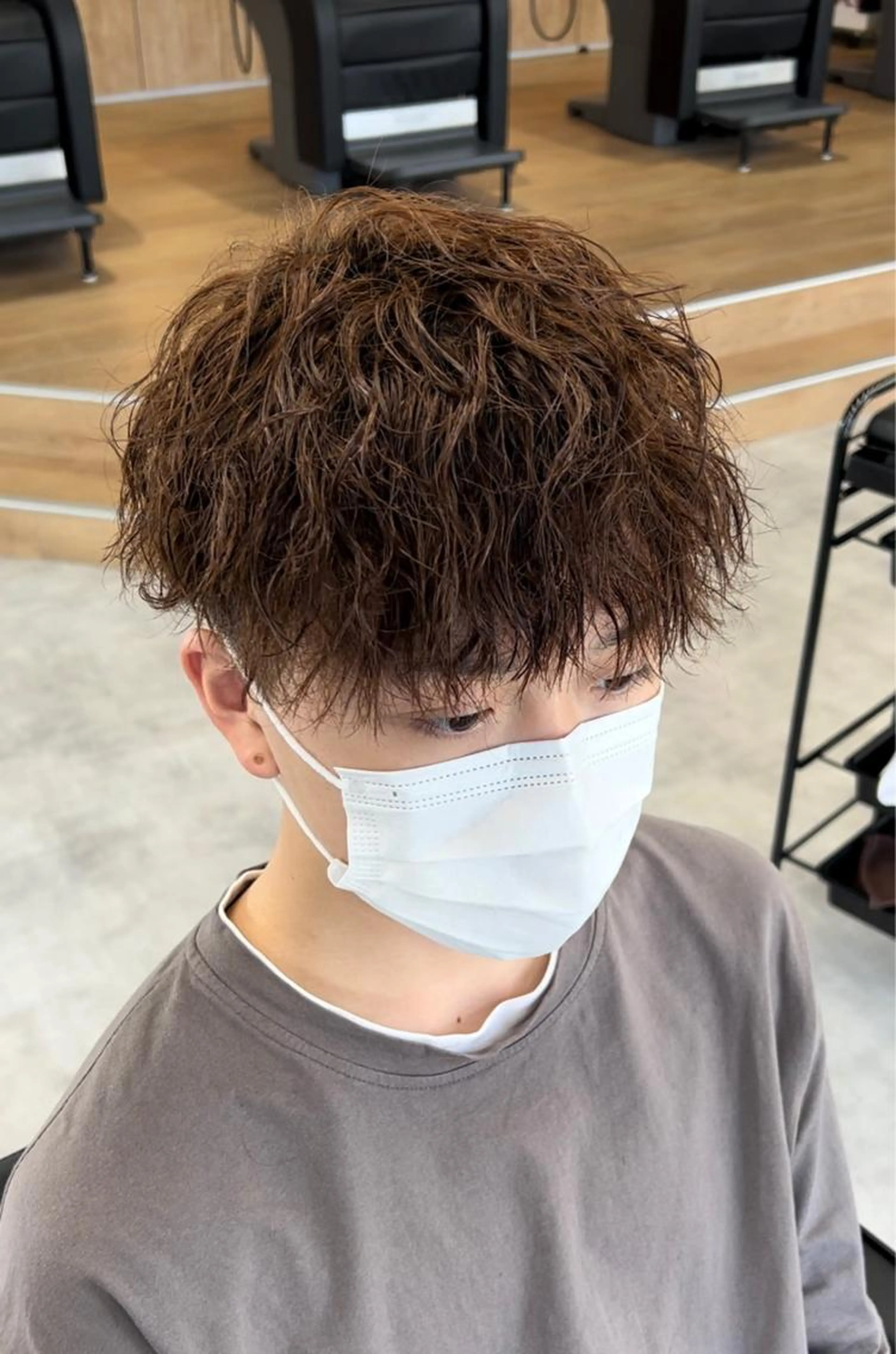 【ご新規様限定📣】💈就活などで暗くしたい方も大歓迎💈カラー＋トリートメント（白髪染めも可）の写真