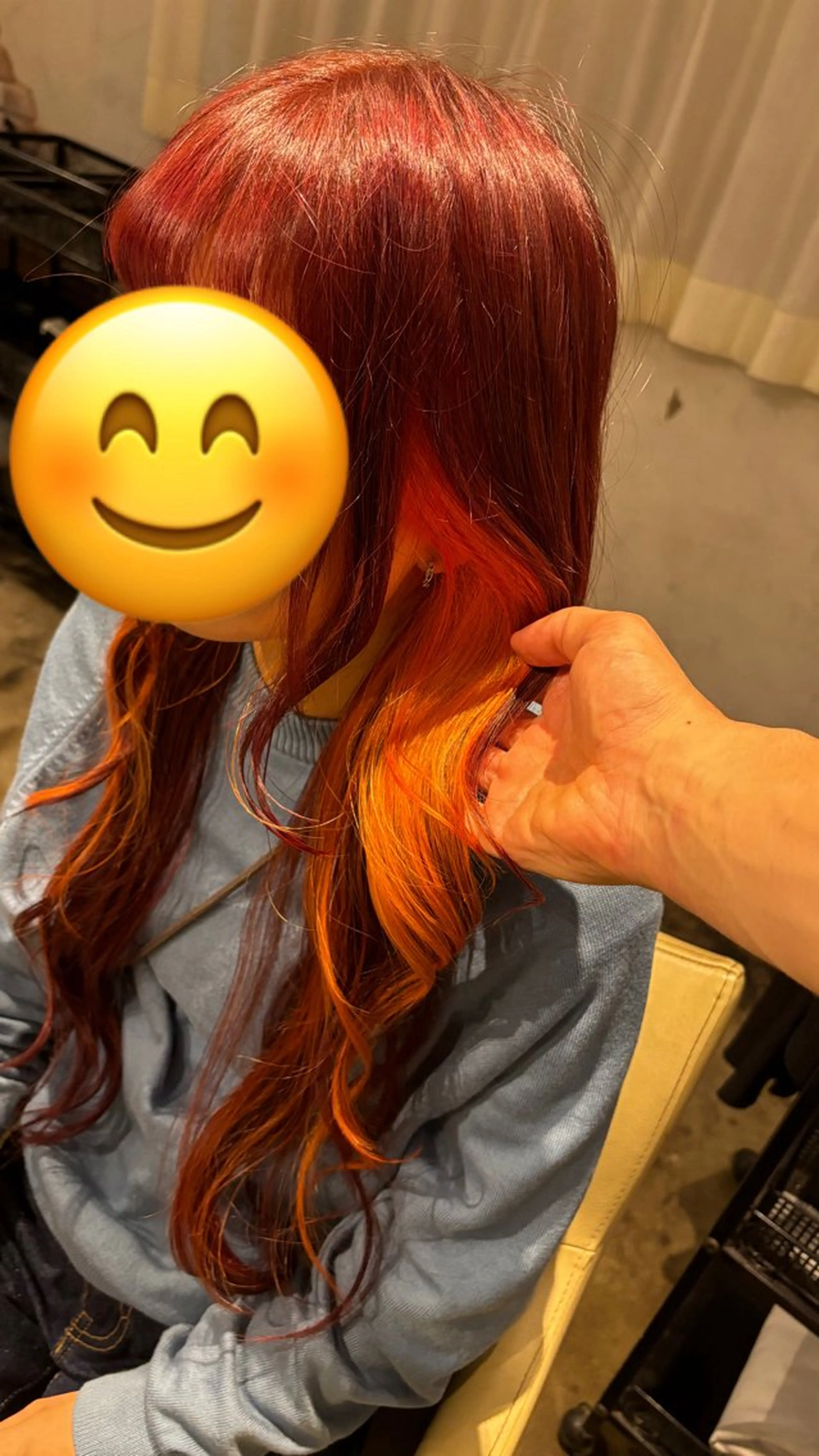 ロング カラー インナーカラー オレンジ マンツーマン 半個室サロン中田大喜のヘアスタイル
