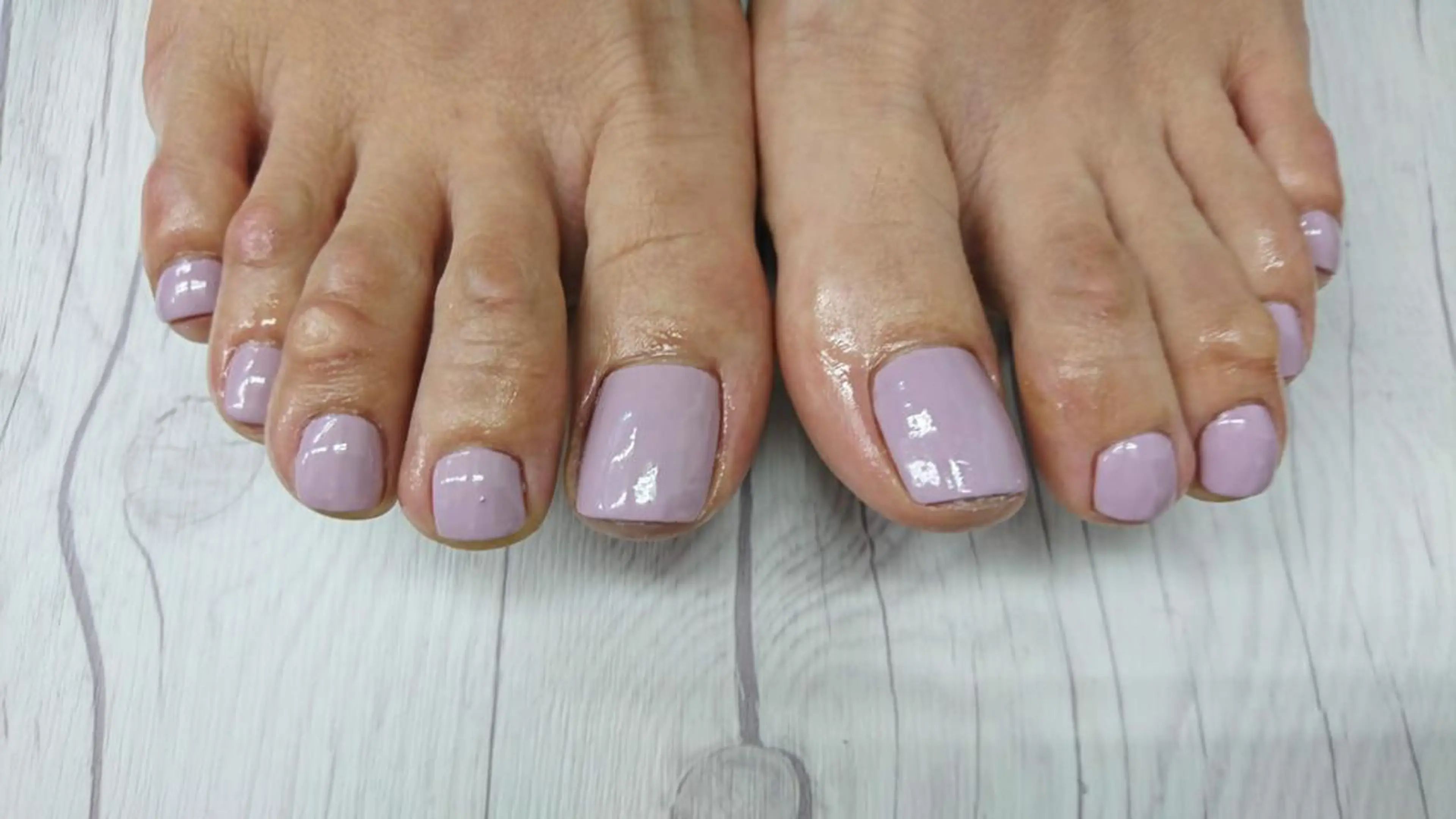 ネイル フットネイル ワンカラーネイル LOBAL(ロバル) ネイルのネイルデザイン